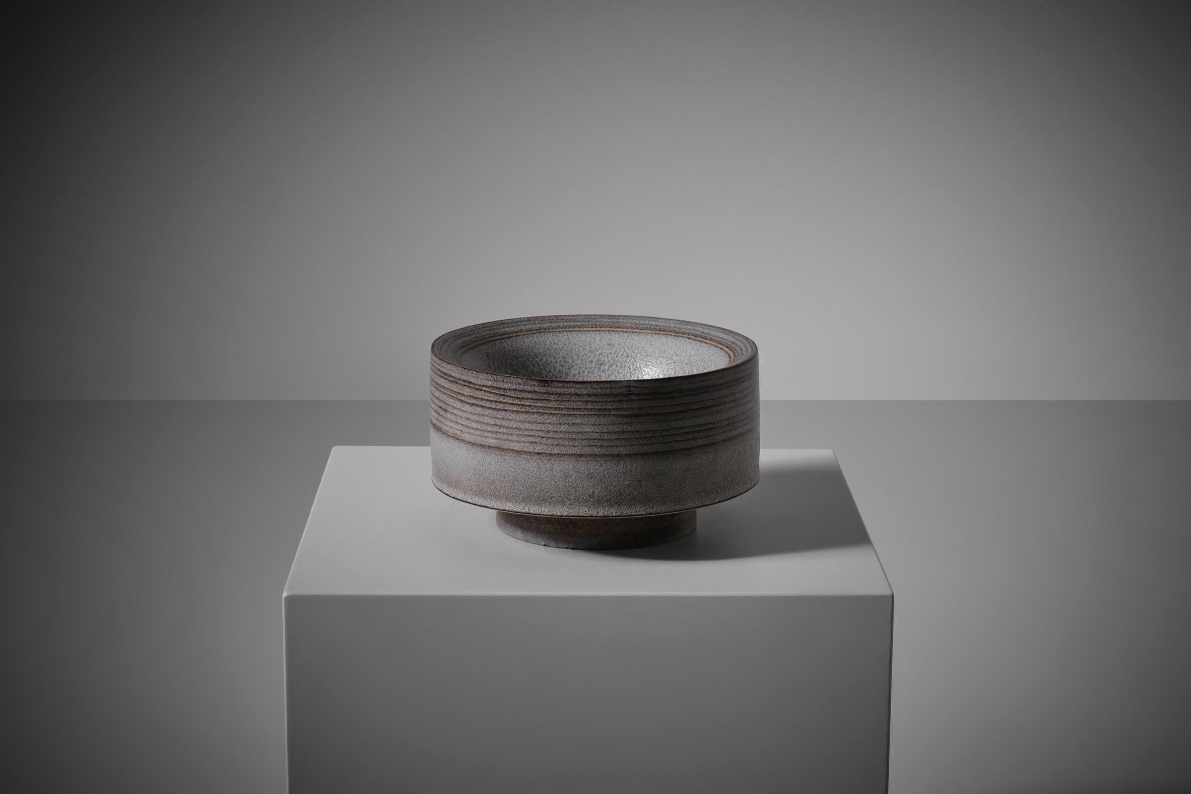 Mid-20th Century Grey Ceramic cylinder bowl by Carlo Zauli, Italy, 1960s