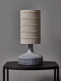 Lampada da tavolo in ceramica grigia di Jacques Pouchain