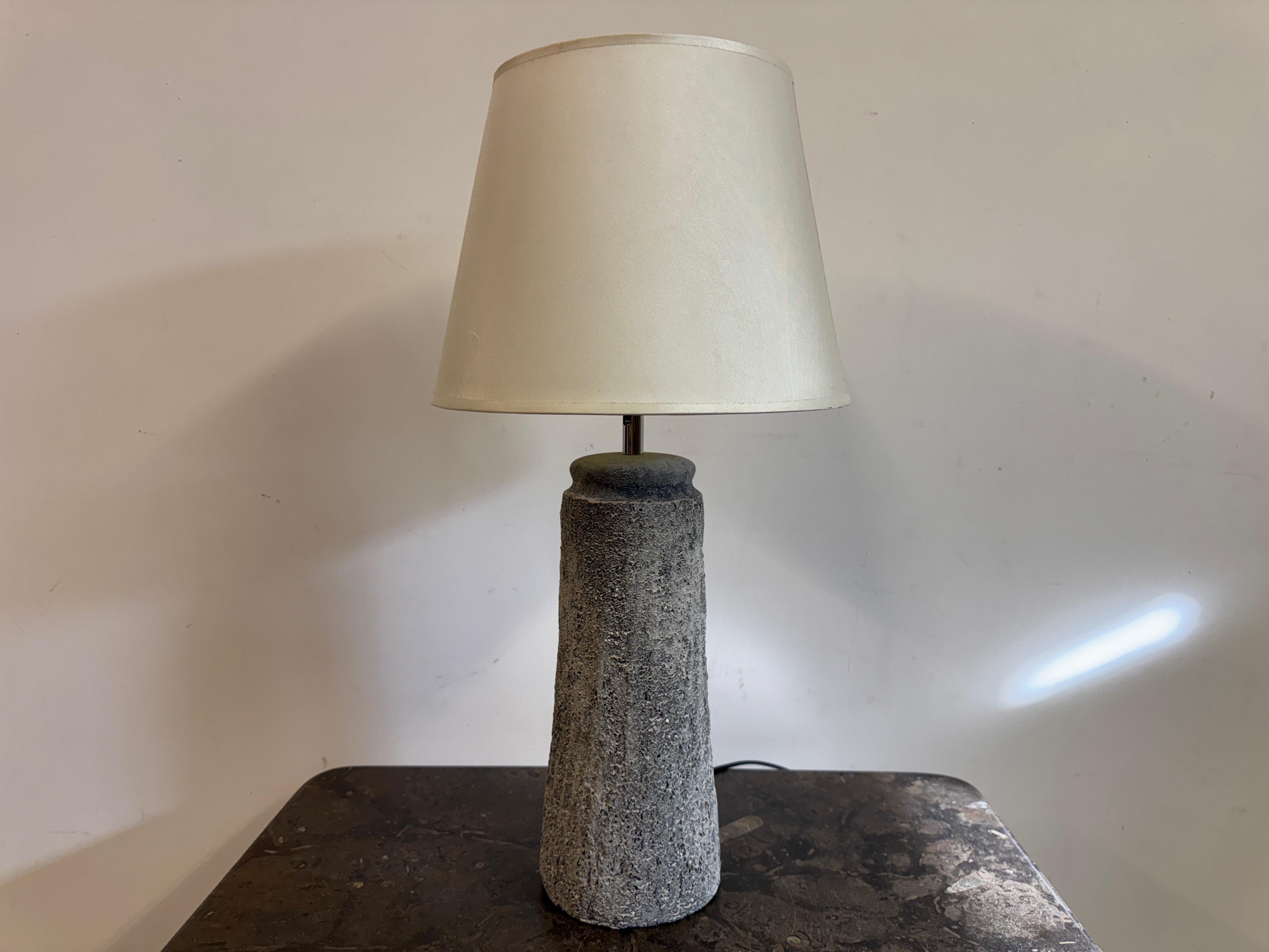 Mid-Century Modern Grey Ceramic Table Lamp For Sale