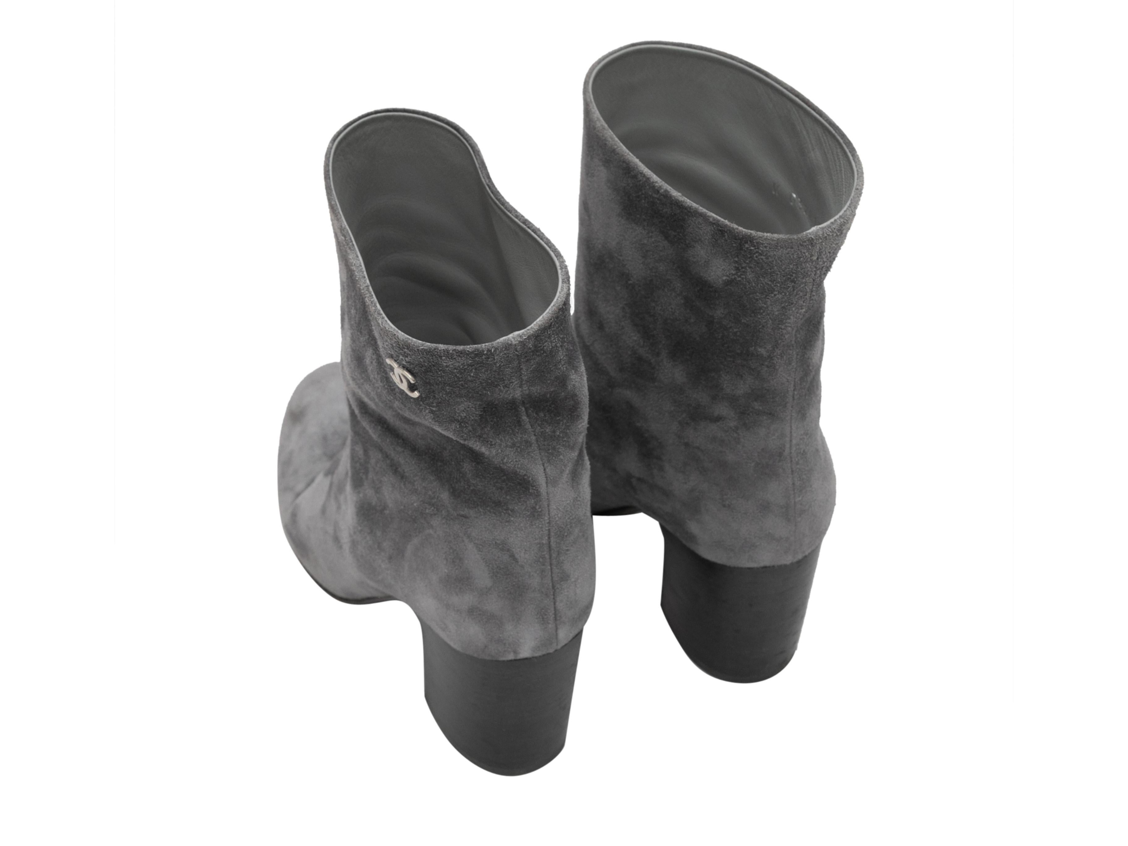 Women's Grey Chanel Suede Heeled Ankle Boots For Sale