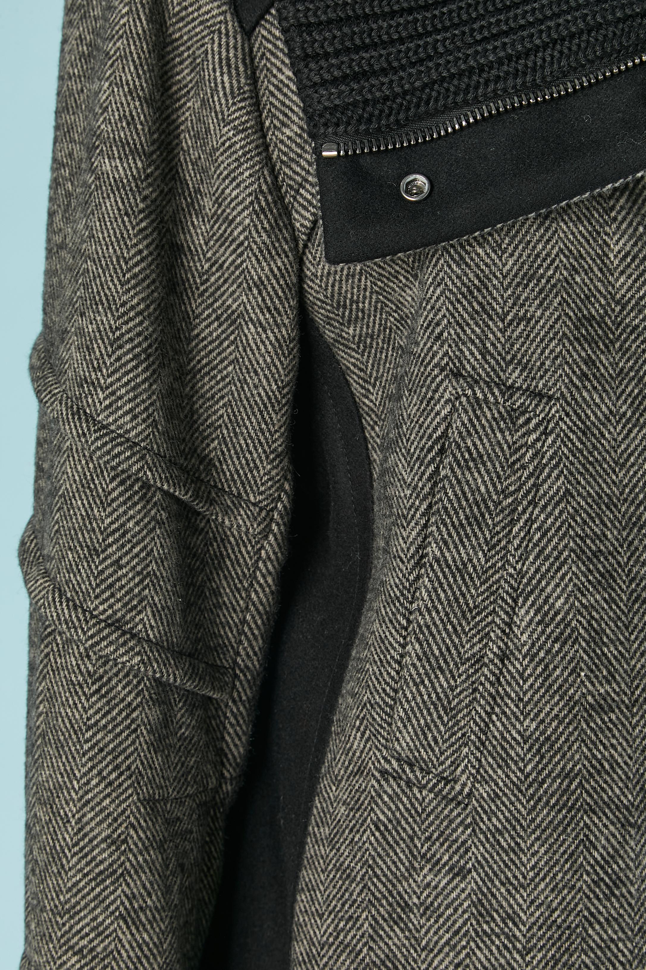 Nero Cappotto grigio con motivo chevron e collo a costine in maglia BUI de BARBARA BUI in vendita