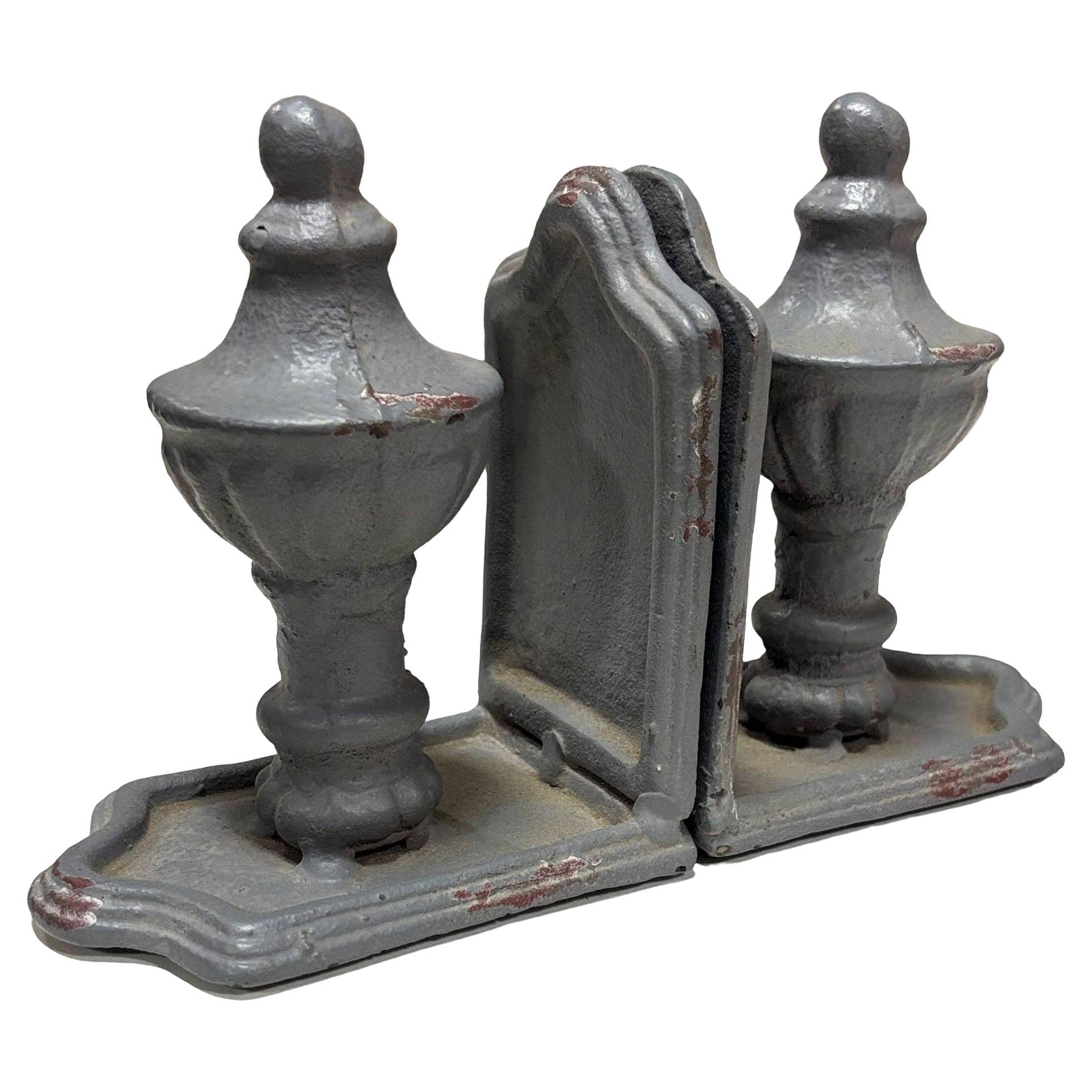 Graue Buchstütze im Kolonialstil aus Gusseisen mit Emaille, grau, Paar