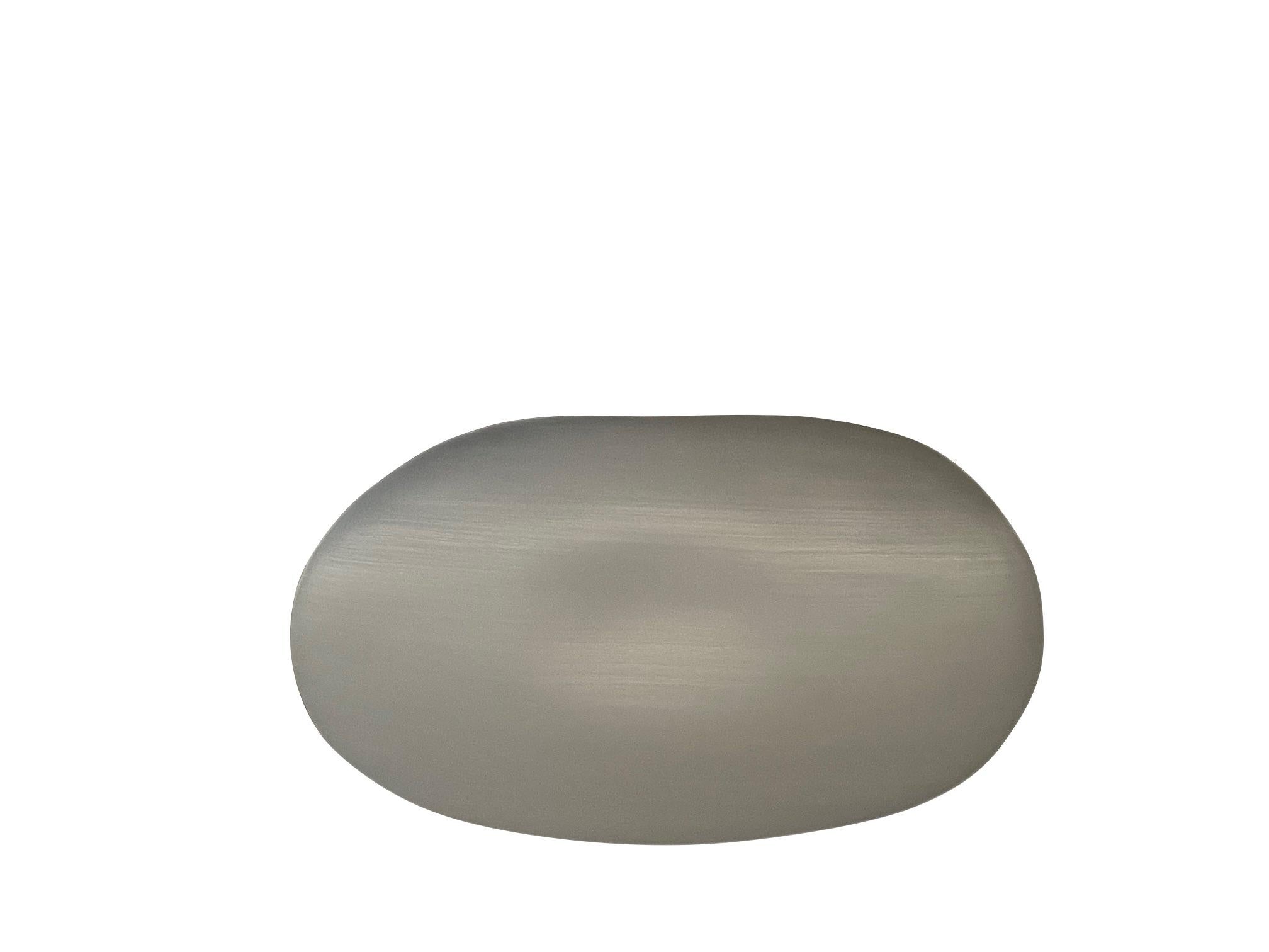 Graue Farbe Fine Ceramic Petal Shaped Hand Made Tablett, Italien, Contemporary (21. Jahrhundert und zeitgenössisch) im Angebot