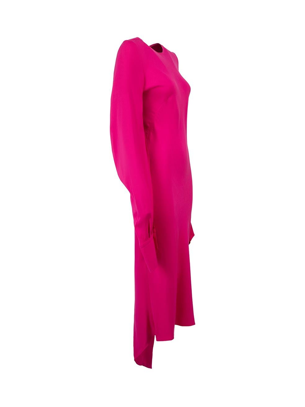 CONDITION is Never worn, with tags. No visible wear to dress is evident on this new Petar Petrov designer resale item.



Details


Spring 2022

Pink

Viscose

Midi dress

Round neckline

Long sleeves

1x Button on each cuff

Open seam sleeves

Back