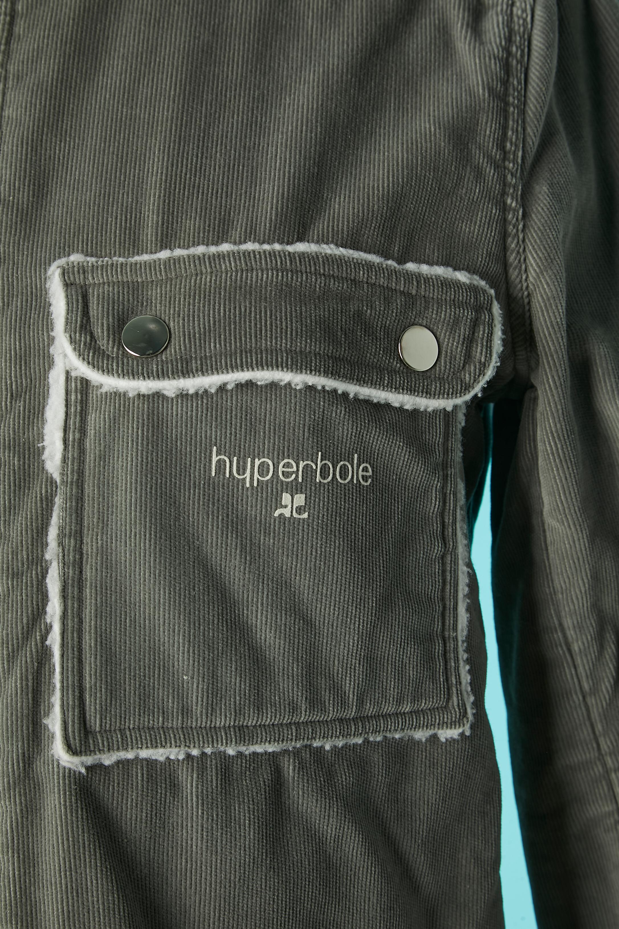 Grey Corduroy jacket with fake furs collar Courrèges Hyperbole Circa 1970's  In Excellent Condition For Sale In Saint-Ouen-Sur-Seine, FR