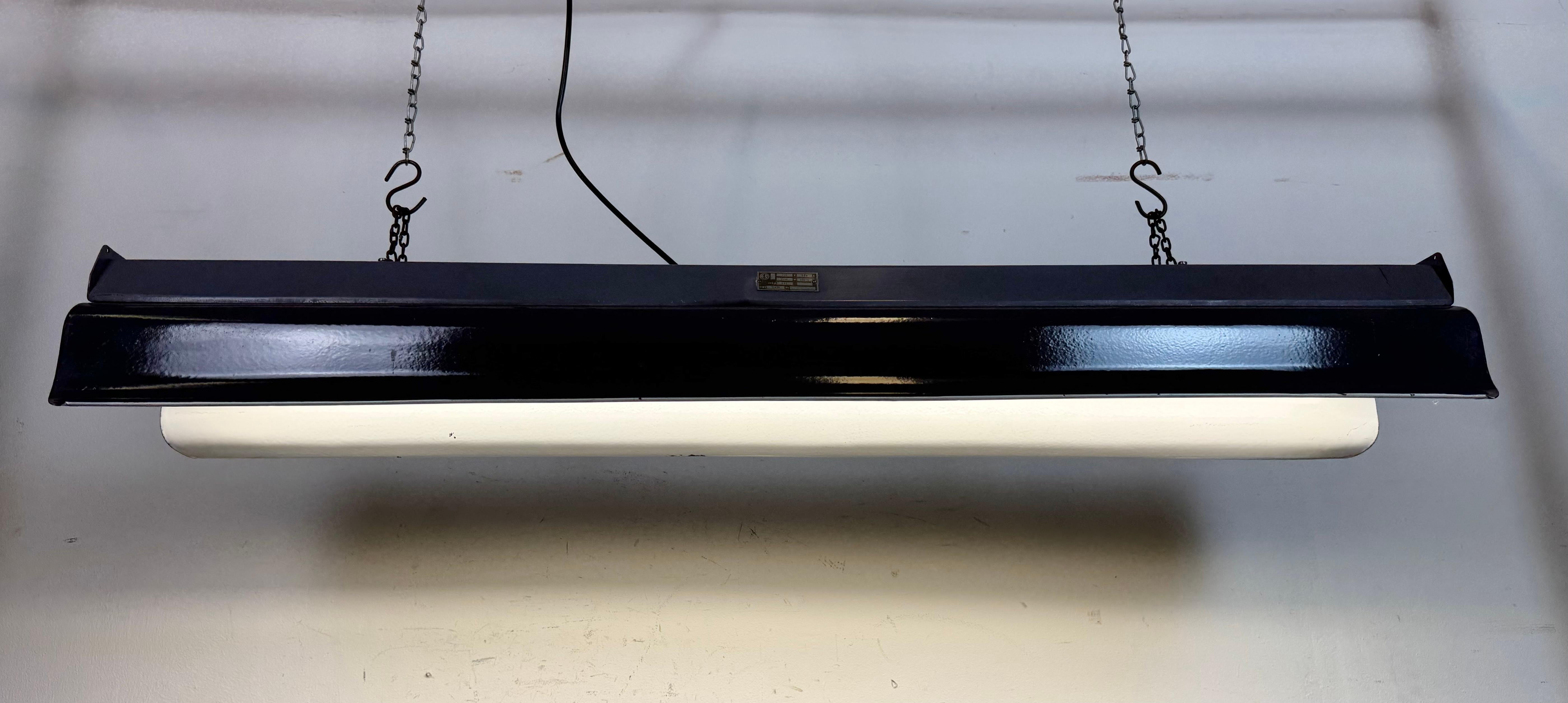 Grey Enamel Industrial Hanging Tube Light from Elektrosvit, 1960s For Sale 5