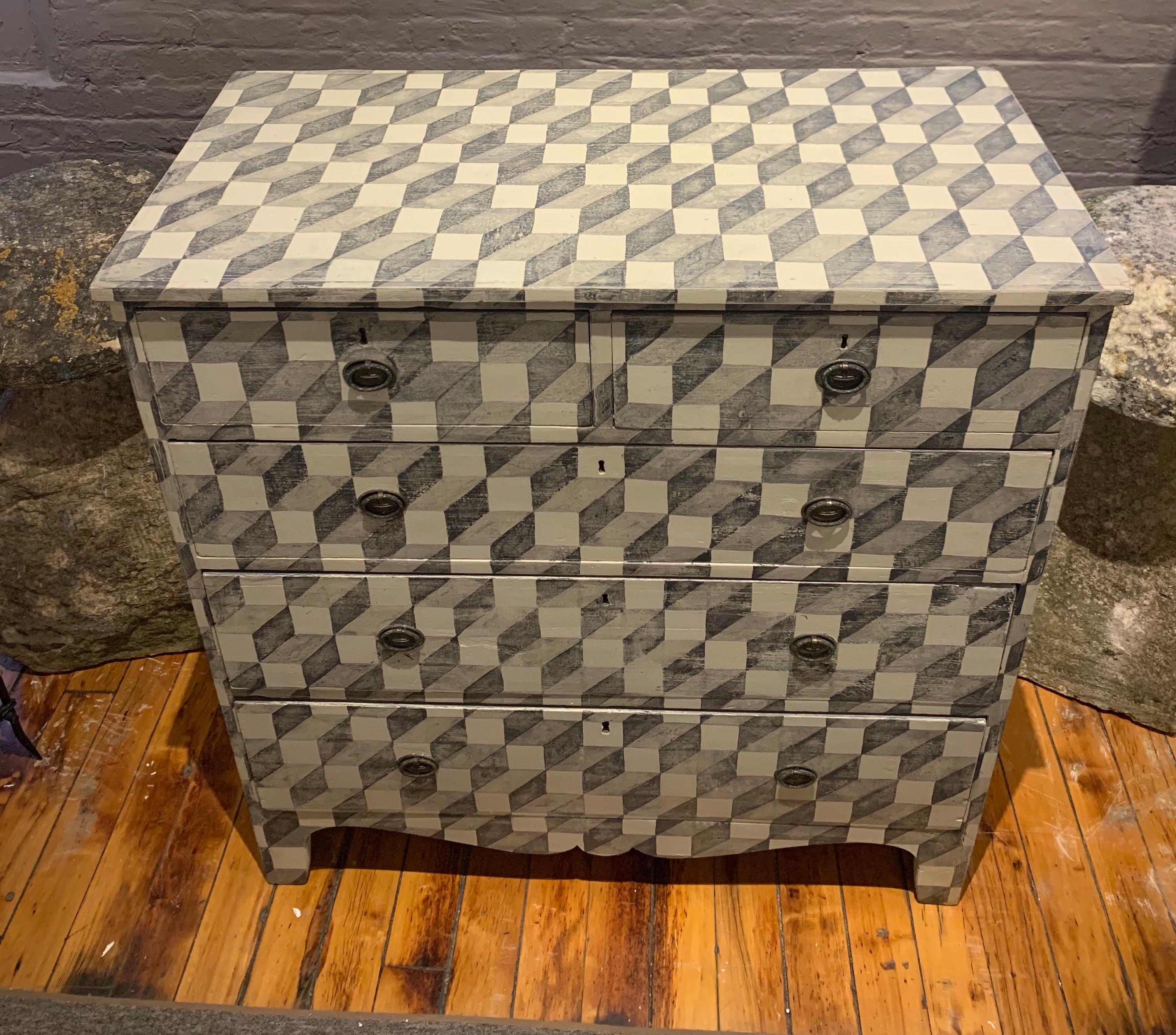 Grey Faux Painted Commode, England, 19th Century In Good Condition In New York, NY