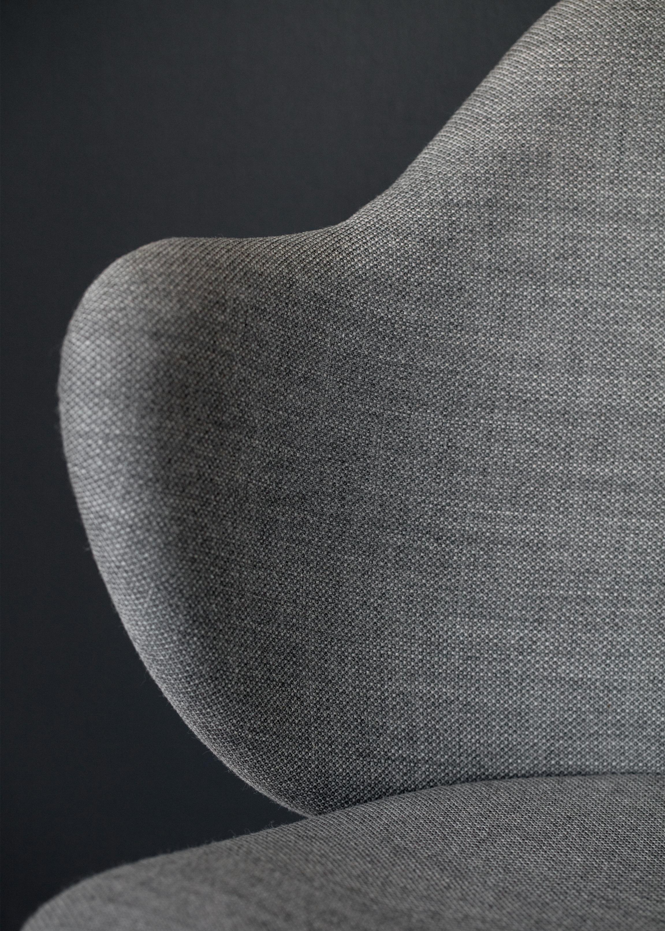 Grey Fiord Lassen Chair by Lassen In New Condition For Sale In Geneve, CH