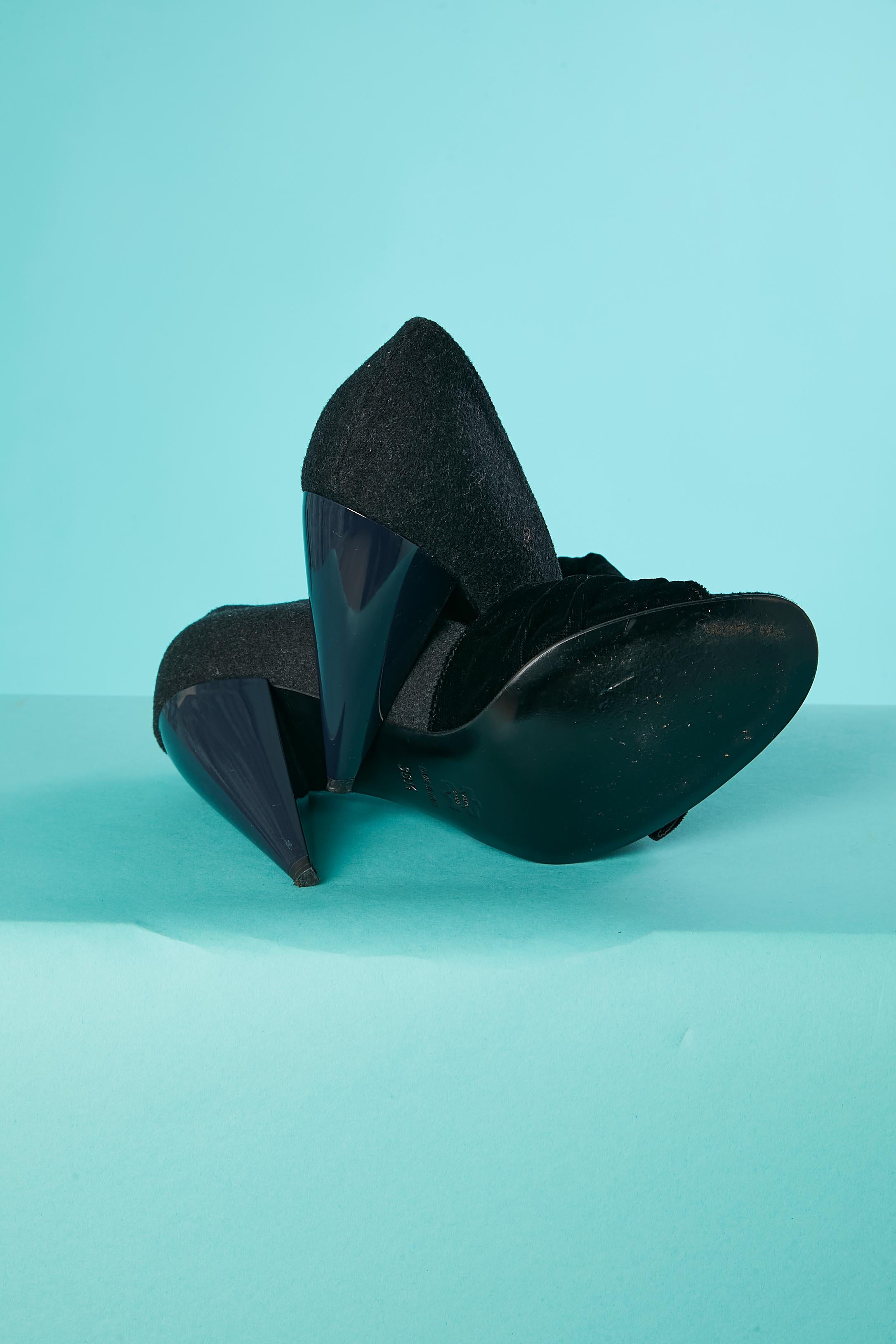 Women's Grey flanelle, black velvet bow and blue heel stiletto LANVIN by Alber Elbaz For Sale
