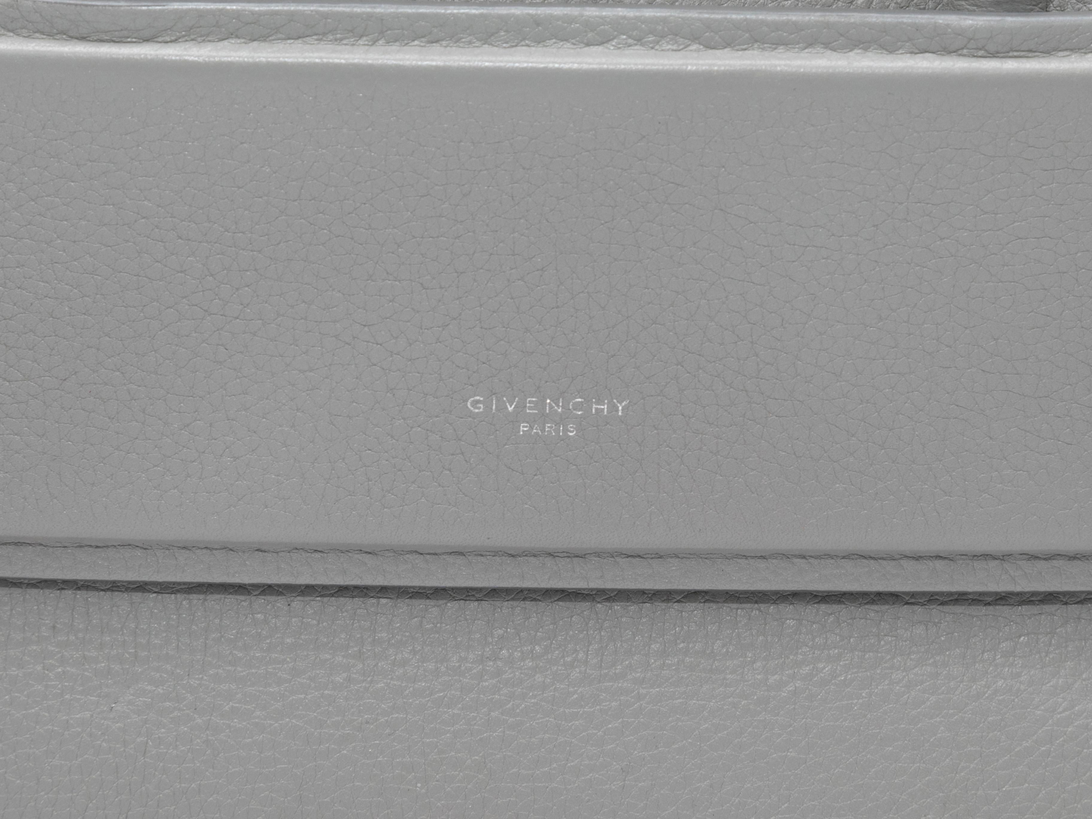Women's or Men's Grey Givenchy Small Horizon Satchel For Sale