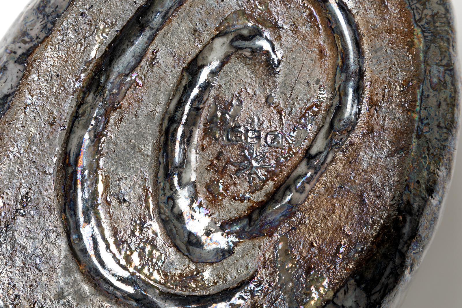 Ceramica Ciotola in ceramica smaltata grigia con riflessi metallici di Gisèle Buthod-Garçon, 1990 in vendita