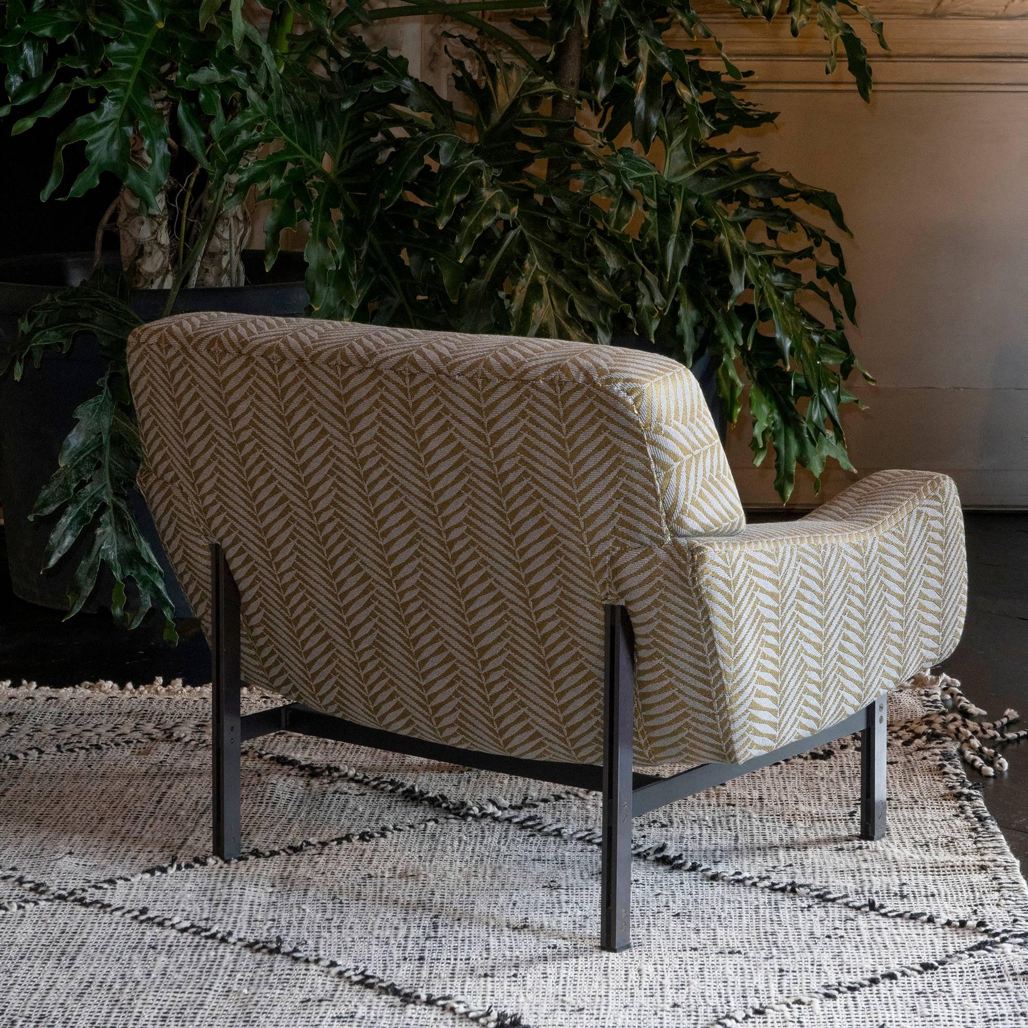 Mid-20th Century Grey/Gold Woven Fabric and Steel Structure Pair of Armchairs, Italy, circa 1950
