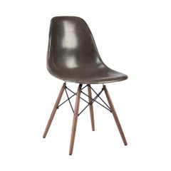 Grey Herman Miller Eames Vintage DSW Side Shell Chair