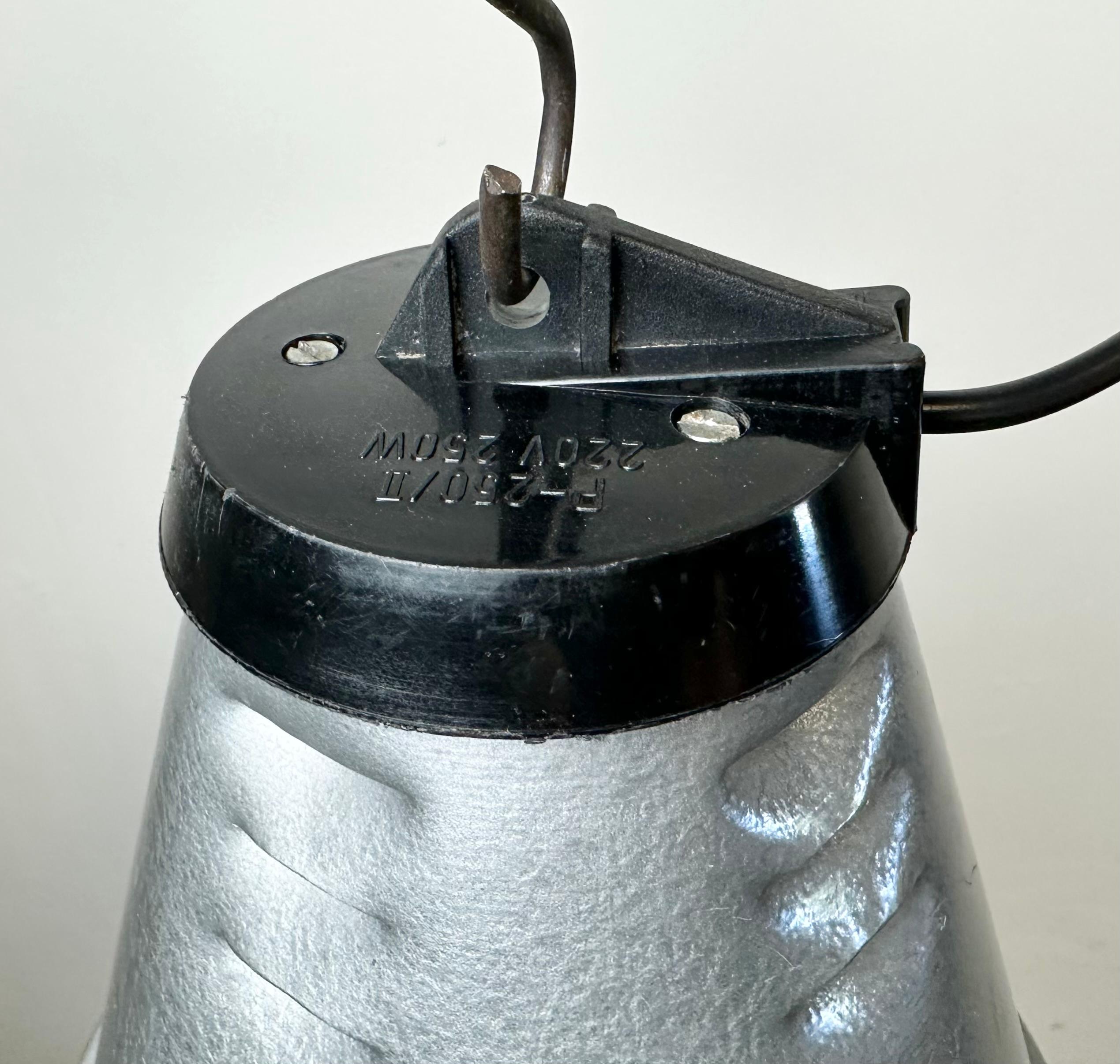 Grey Industrial Aluminium Cage Pendant Lamp, 1970s For Sale 4