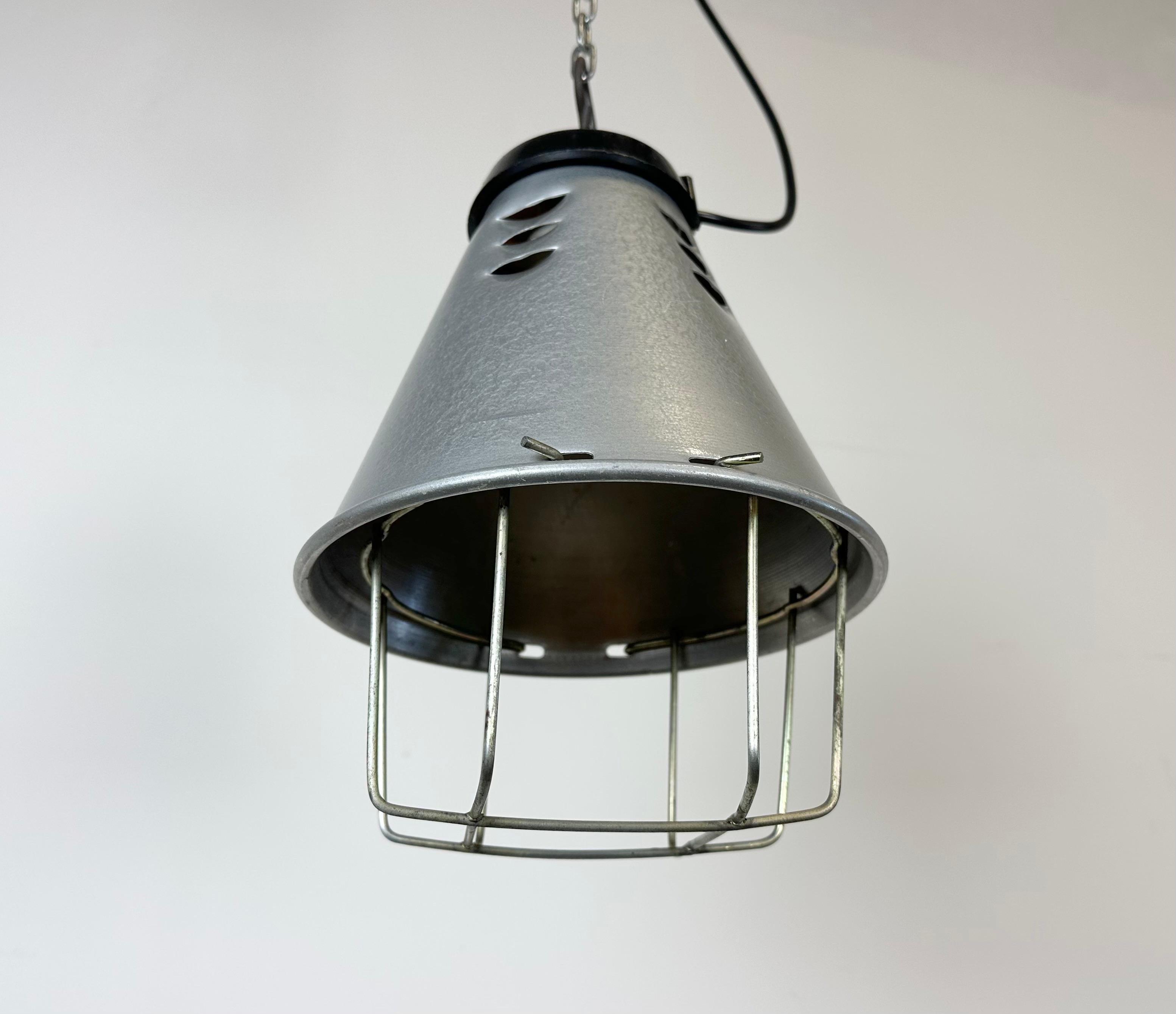 Grey Industrial Aluminium Cage Pendant Lamp, 1970s For Sale 6