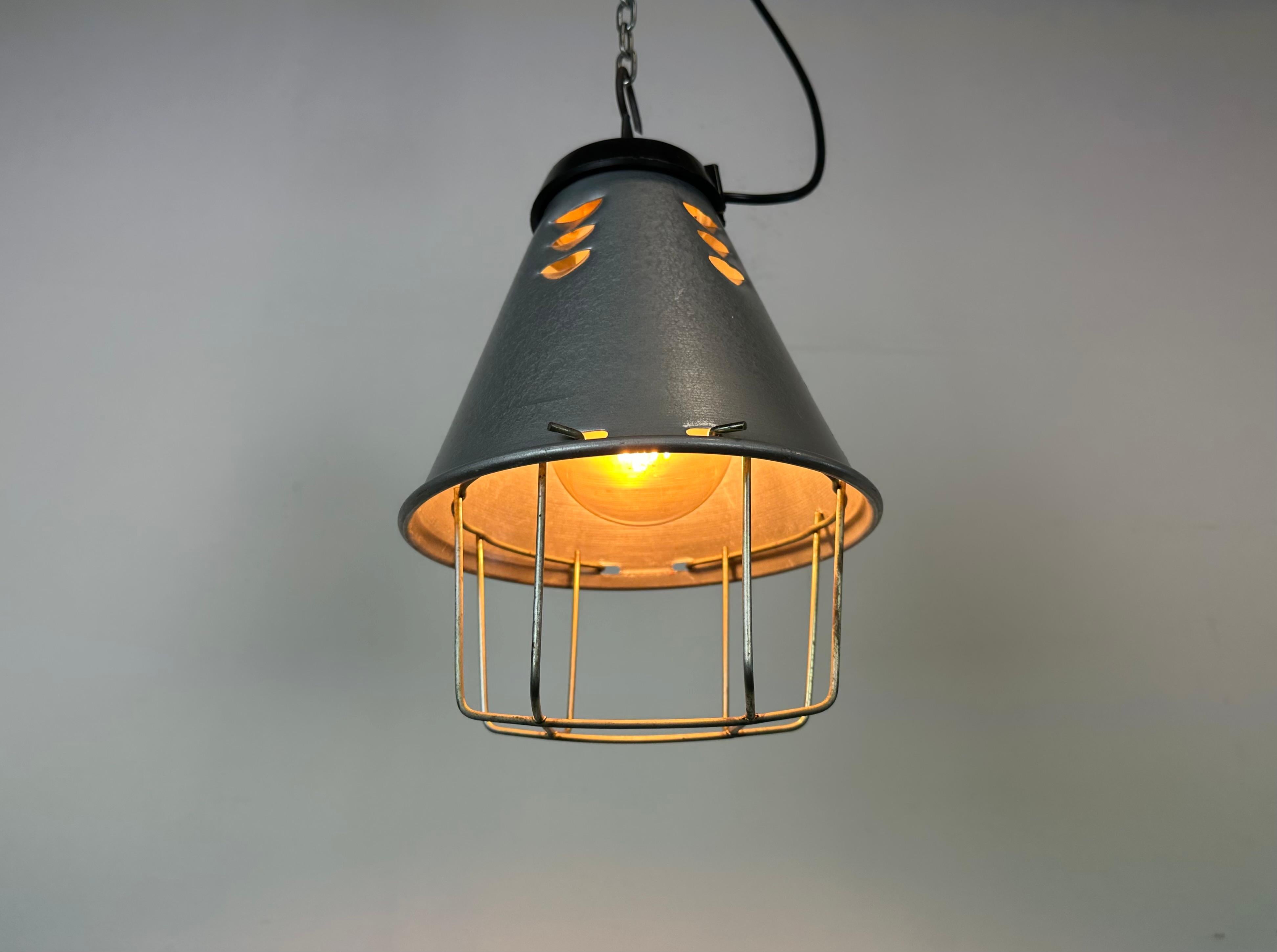 Grey Industrial Aluminium Cage Pendant Lamp, 1970s For Sale 8