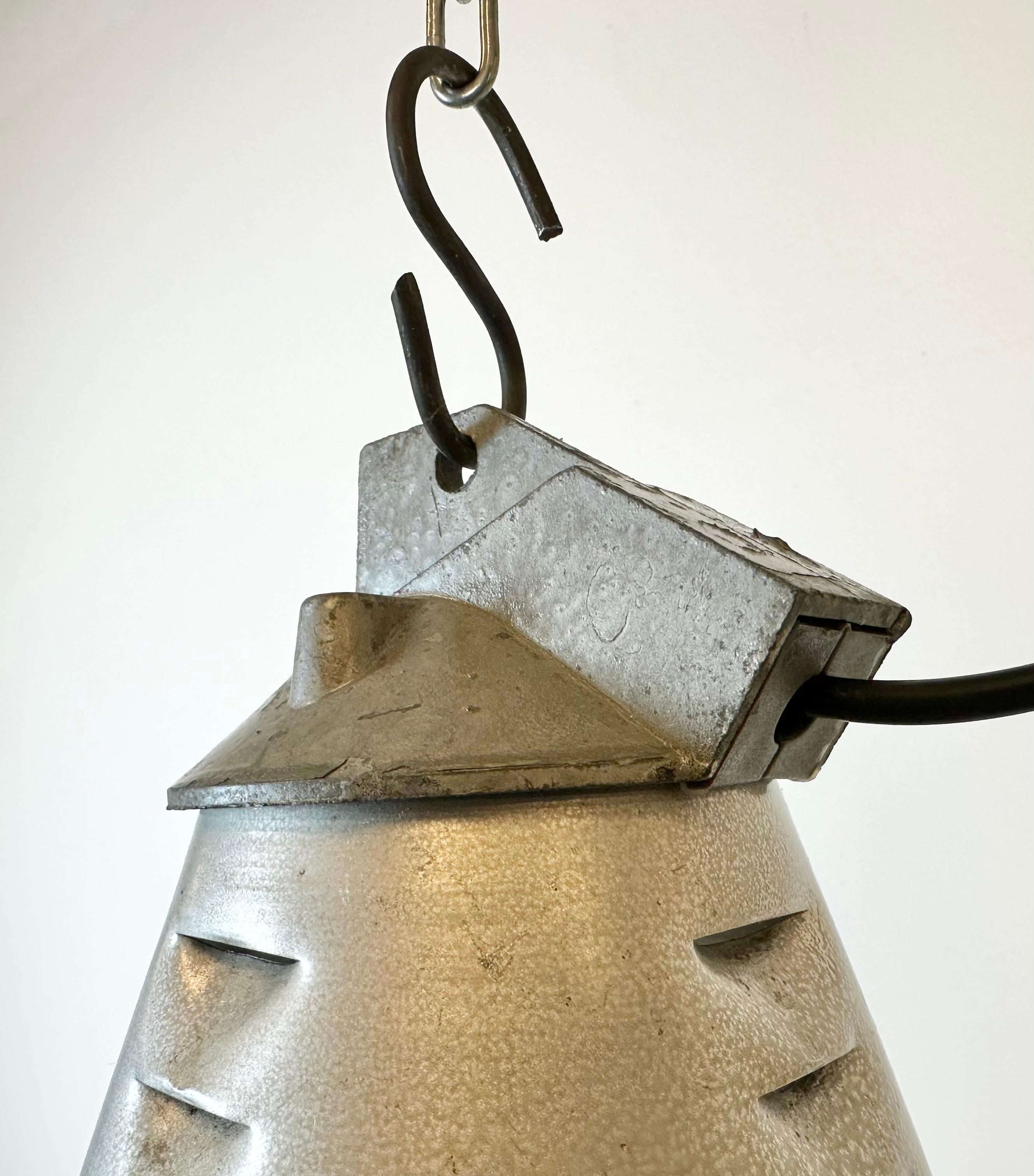 Grey Industrial Aluminium Cage Pendant Lamp, 1970s For Sale 1