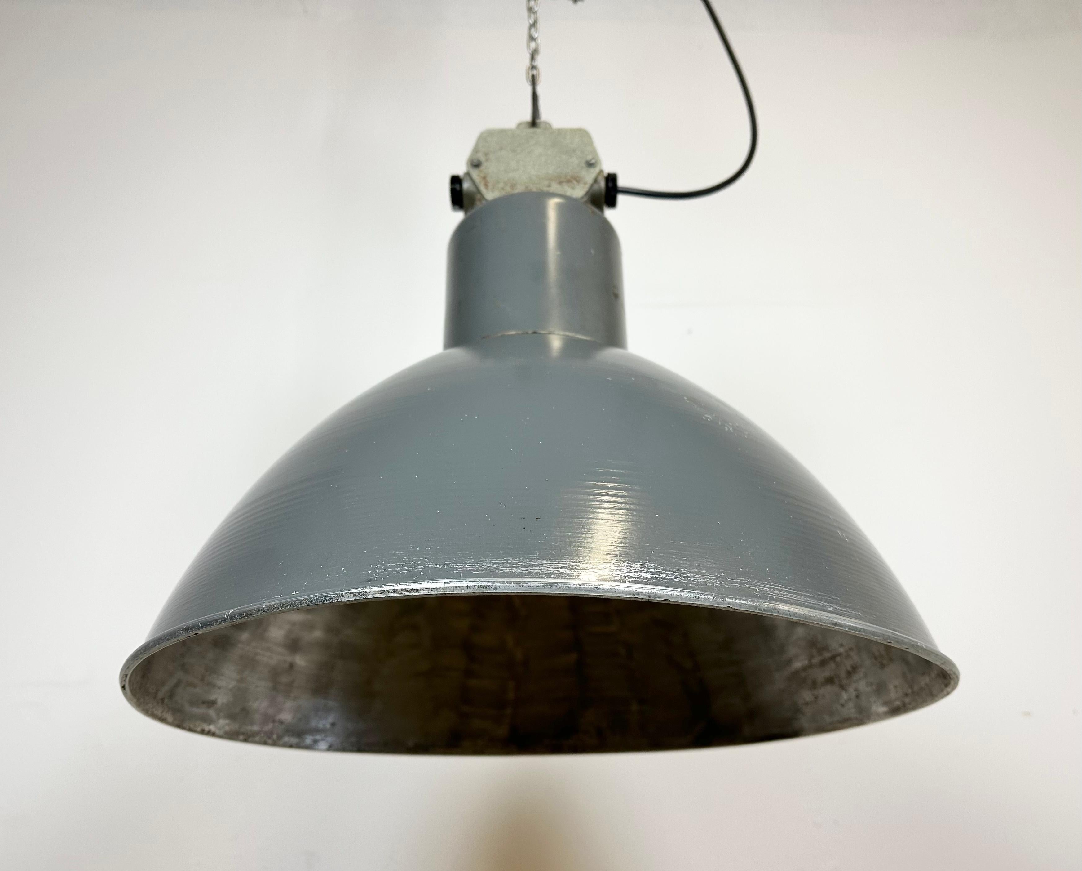 Grey Industrial Aluminium Pendant Lamp from Polam Wilkasy, 1960s For Sale 1