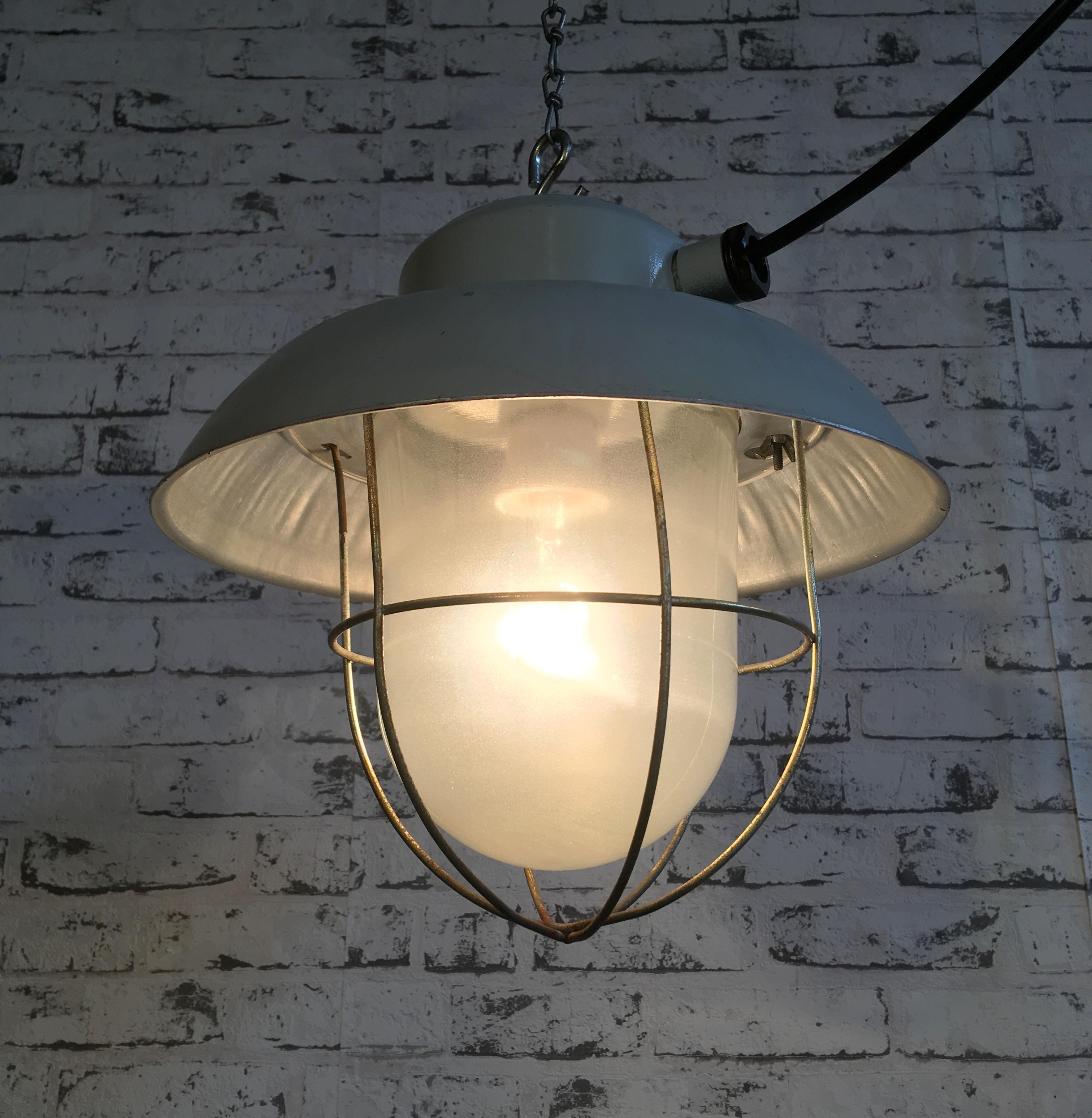 Mid-20th Century Grey Industrial Aluminum Hanging Lamp, 1960s