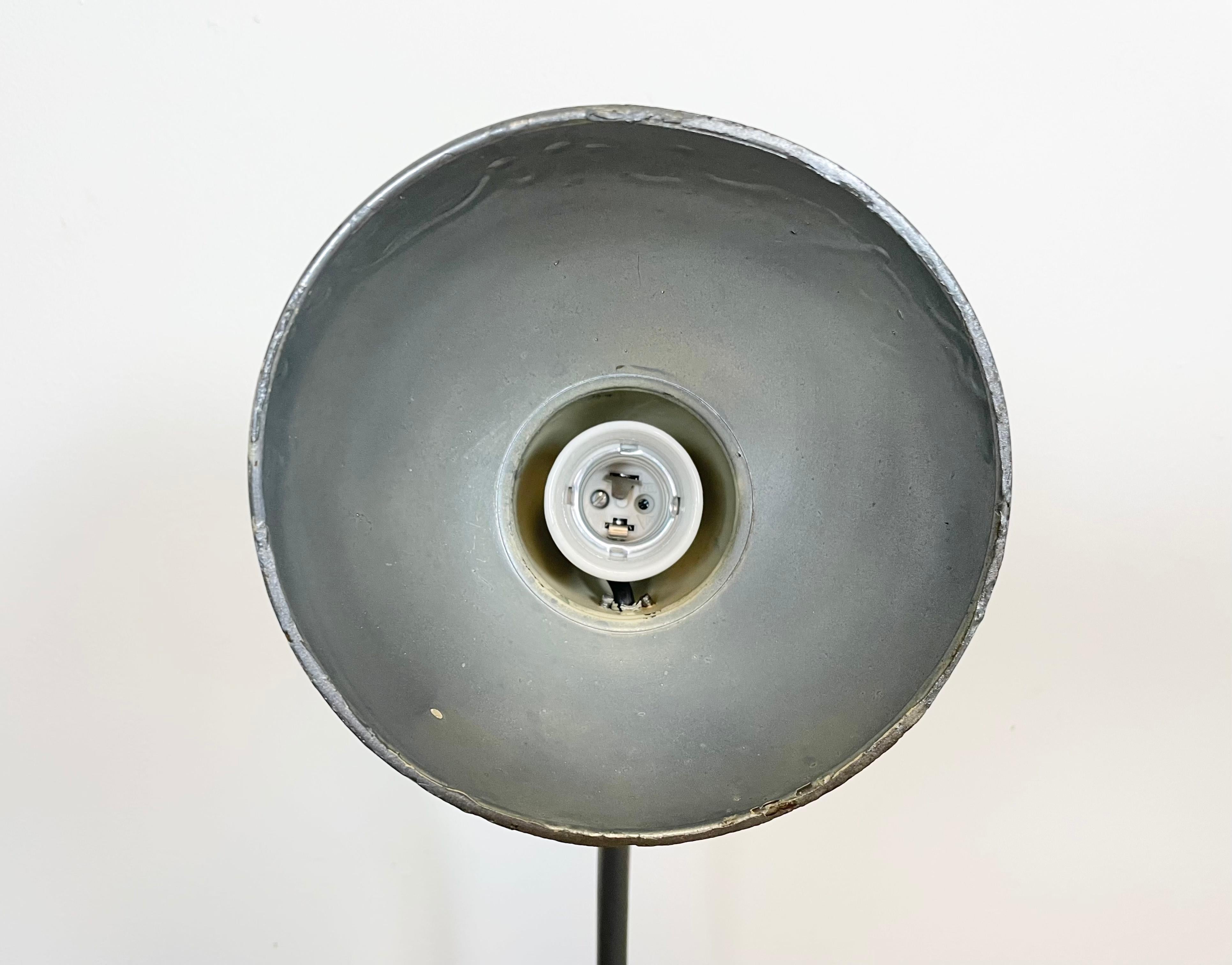 Grey Industrial Bauhaus Table Lamp, 1930s For Sale 4