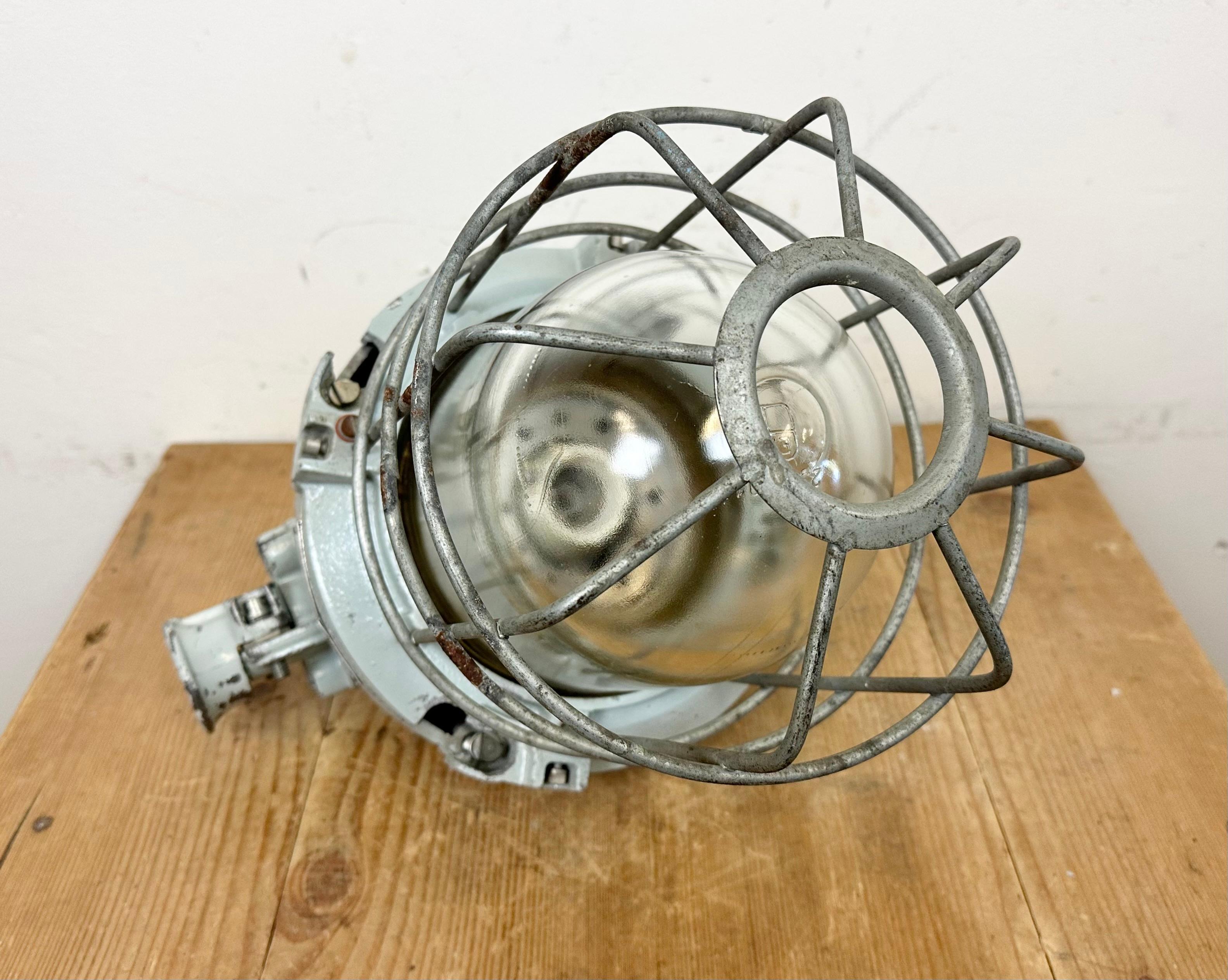 Grey Industrial Bunker Hanging Light with Iron Cage from Elektrosvit, 1970s For Sale 10