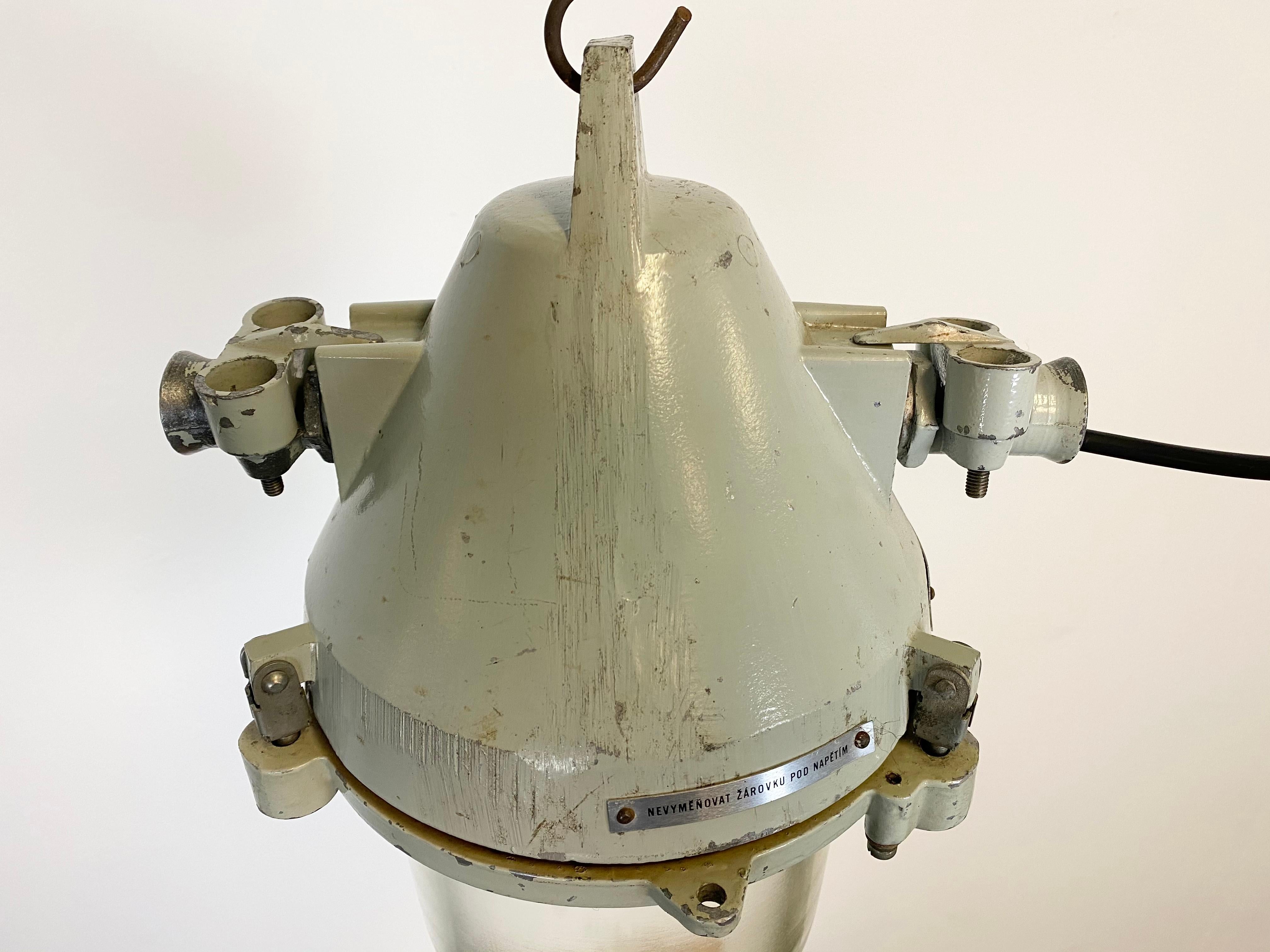 Grey Industrial Cast Aluminium Explosion Proof Lamp, 1970s 5