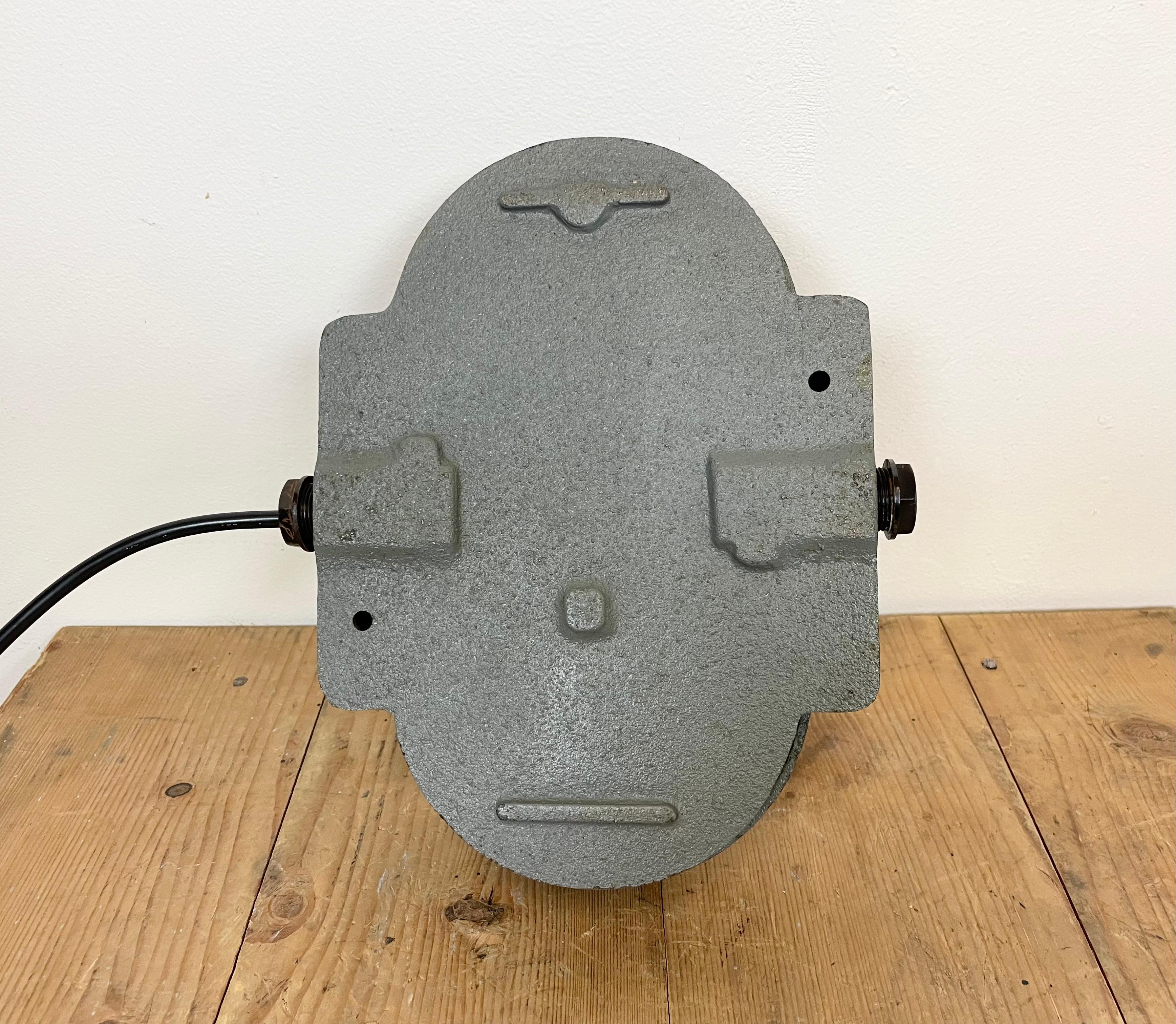 Grey Industrial Cast Iron Wall Light from Elektrosvit, 1960s For Sale 1