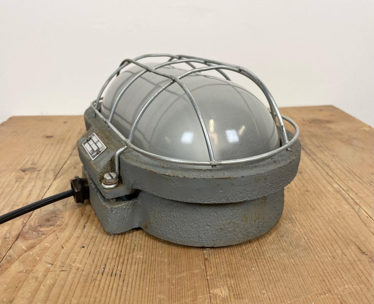 Late 20th Century Grey Industrial Cast Iron Wall Light from Elektrosvit, 1970s For Sale