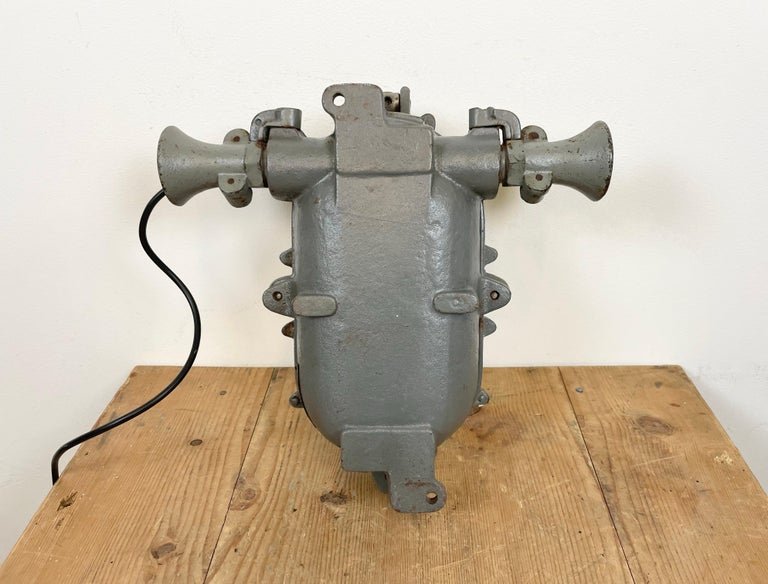 Grey Industrial Cast Iron Wall Light from Elektrosvit, 1960s For Sale 6