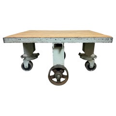 Carrito de mesa de centro industrial gris, años 60