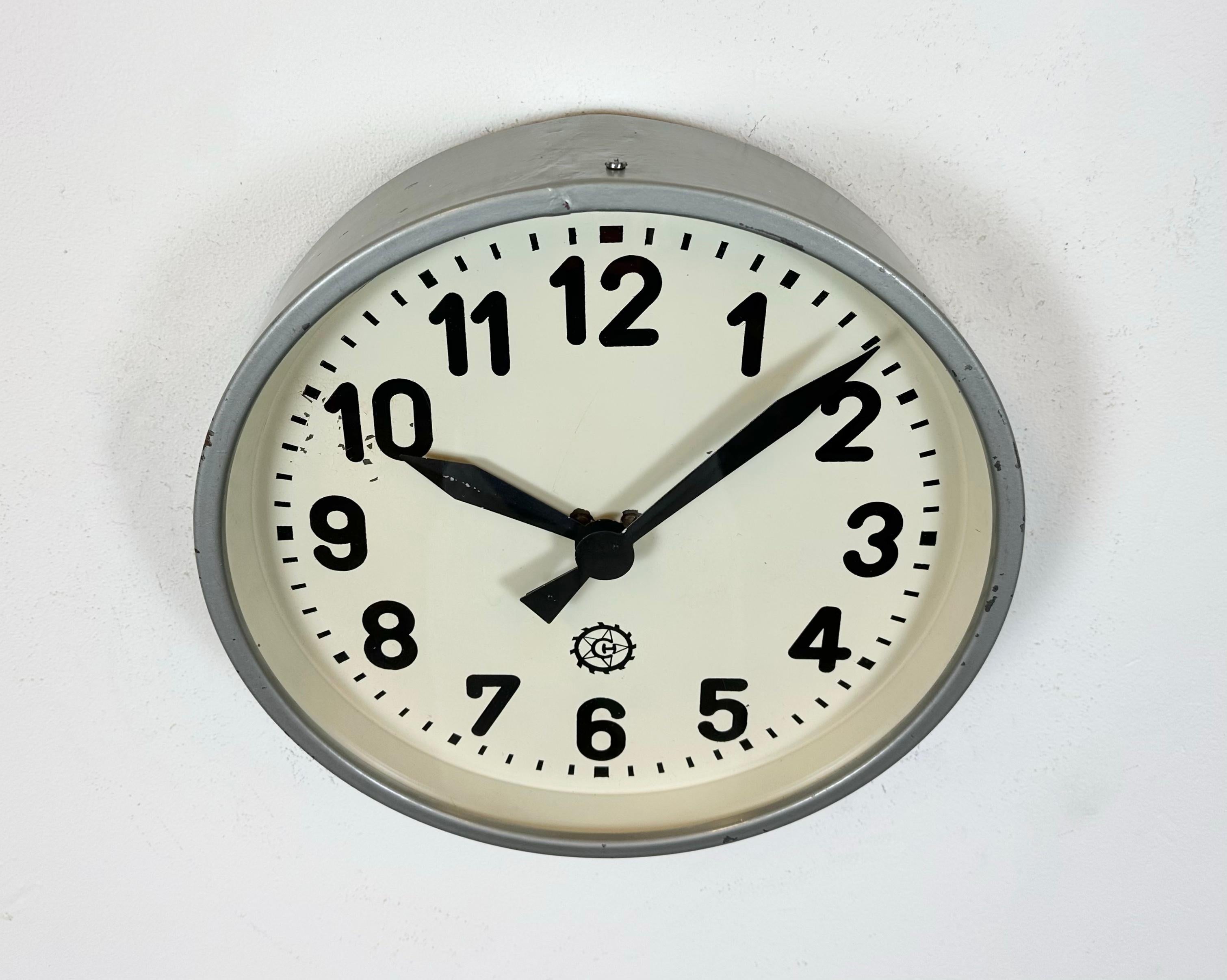 Glass Grey Industrial Factory Wall Clock From Chronotechna, 1950s For Sale