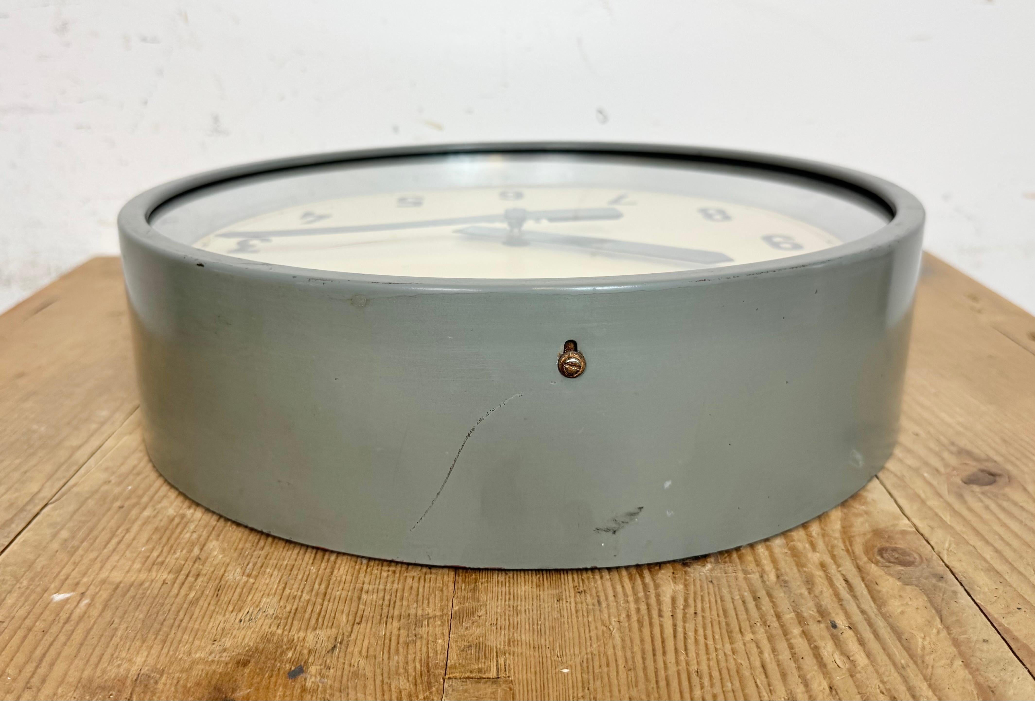 Grey Industrial Factory Wall Clock from IBM, 1950s For Sale 7