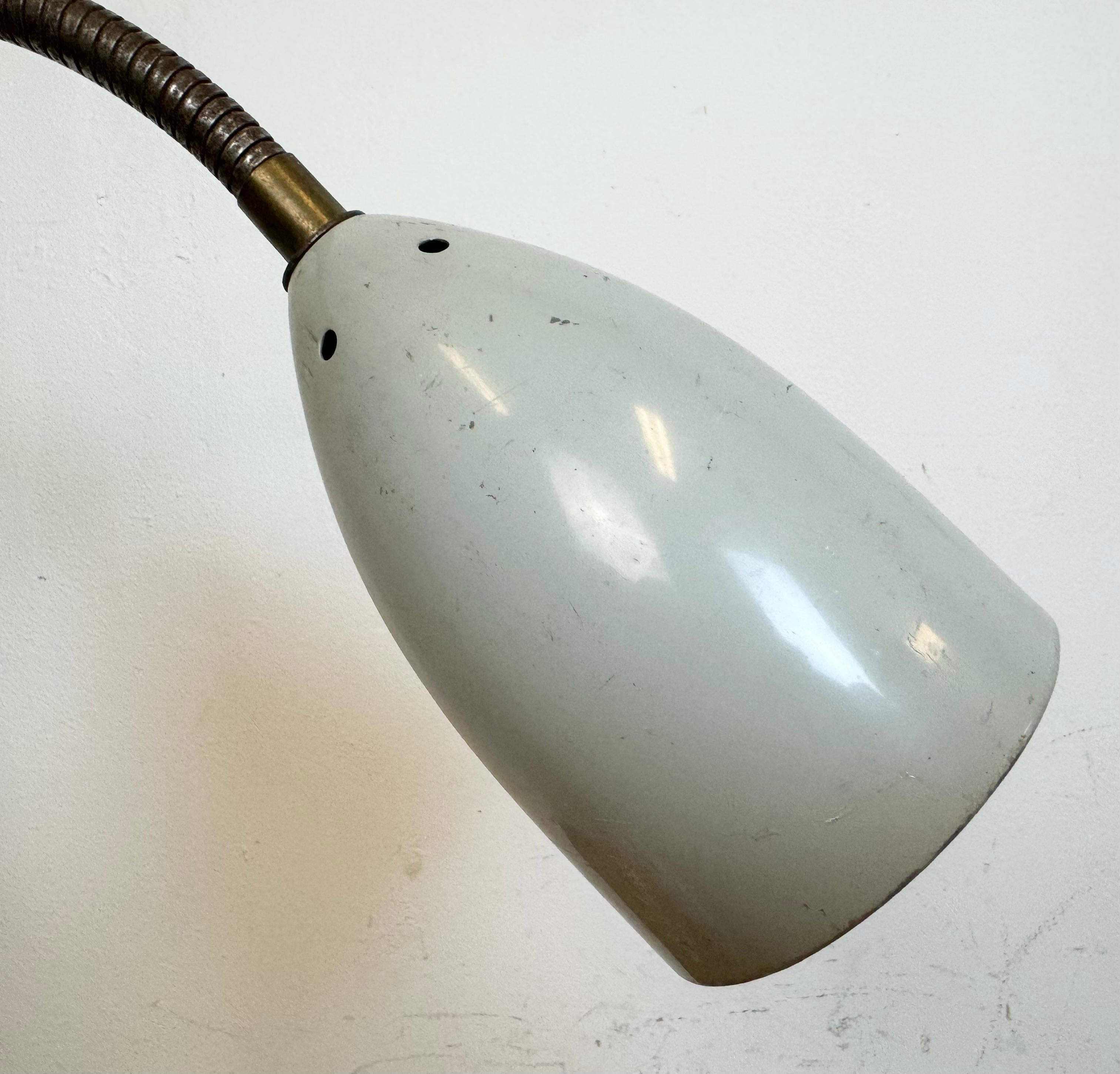Graue industrielle Schwanenhals-Tischlampe aus Philips, 1960er Jahre im Angebot 4