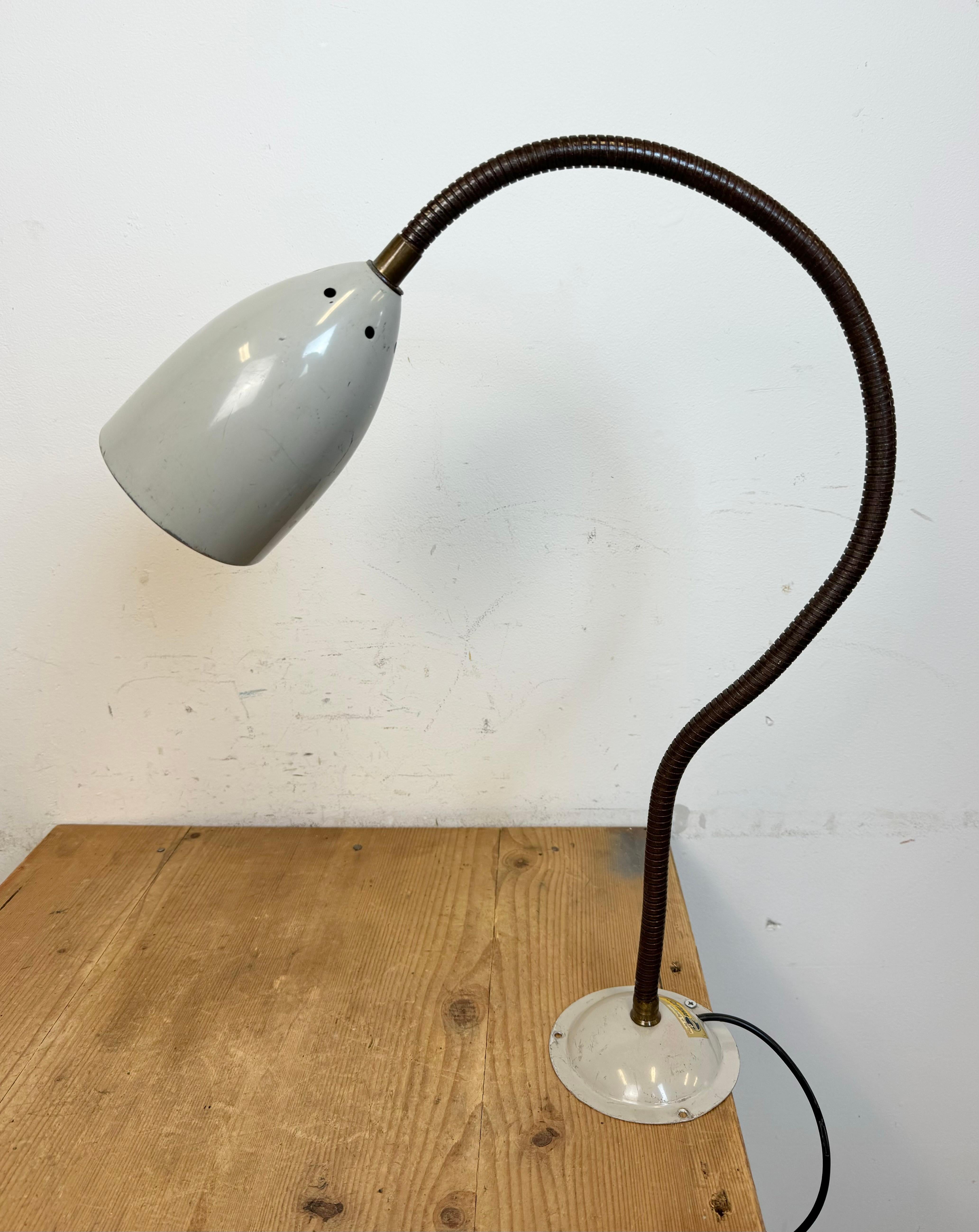 20ième siècle Lampe de bureau industrielle grise à col de cygne de Philips, années 1960 en vente