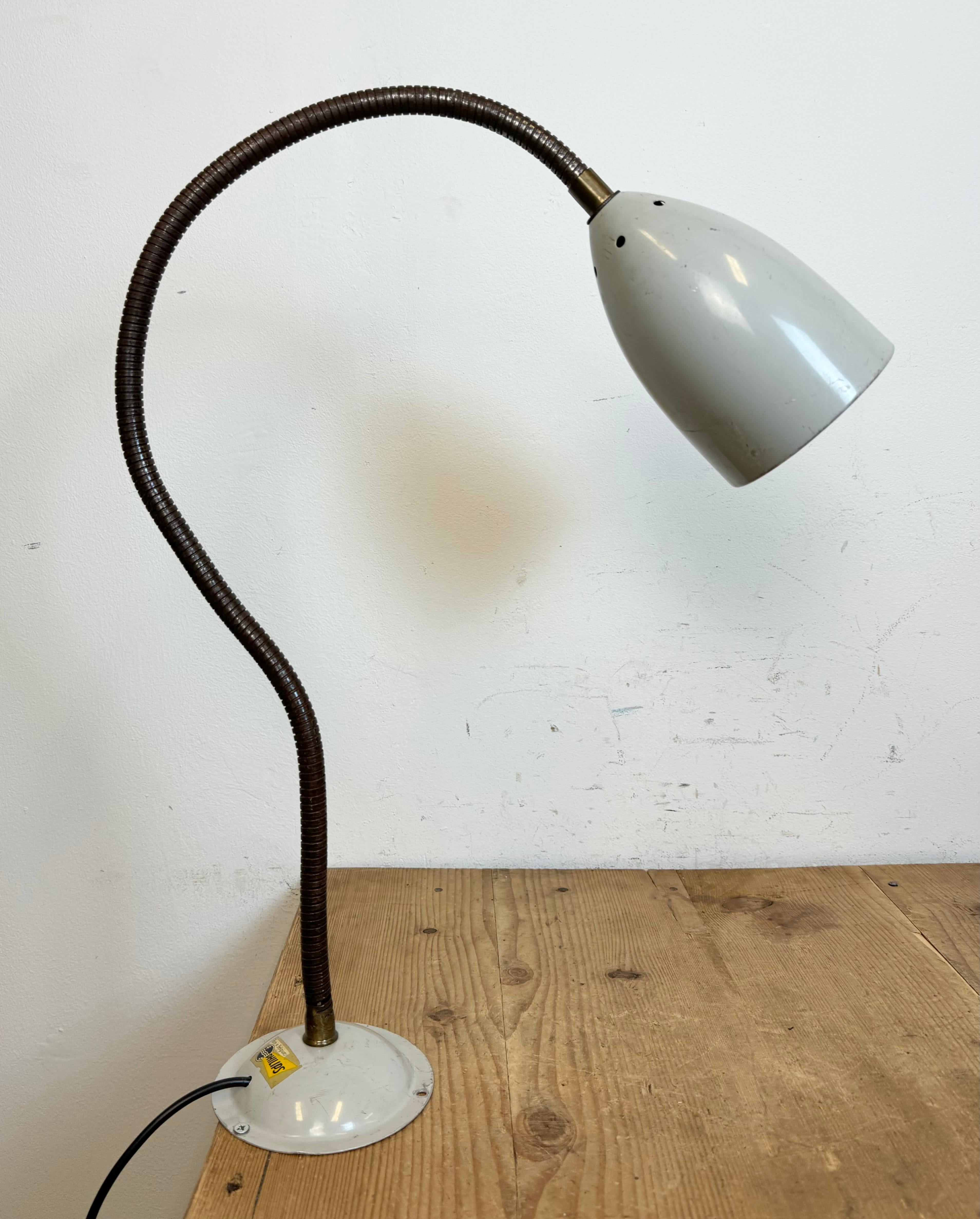Lampe de bureau industrielle grise à col de cygne de Philips, années 1960 en vente 2