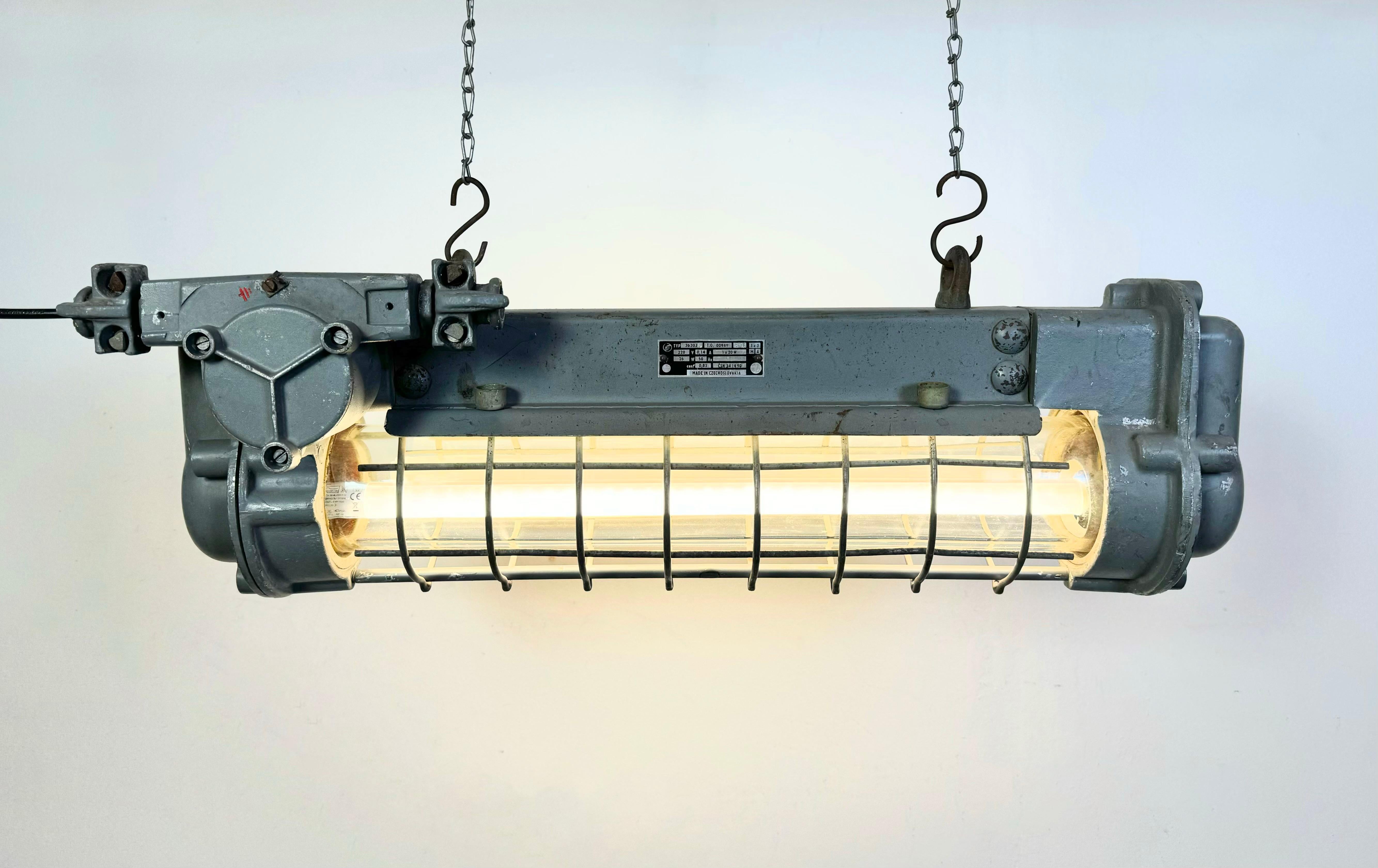 Grey Industrial Hanging Tube Light from Elektrosvit, 1970s For Sale 8