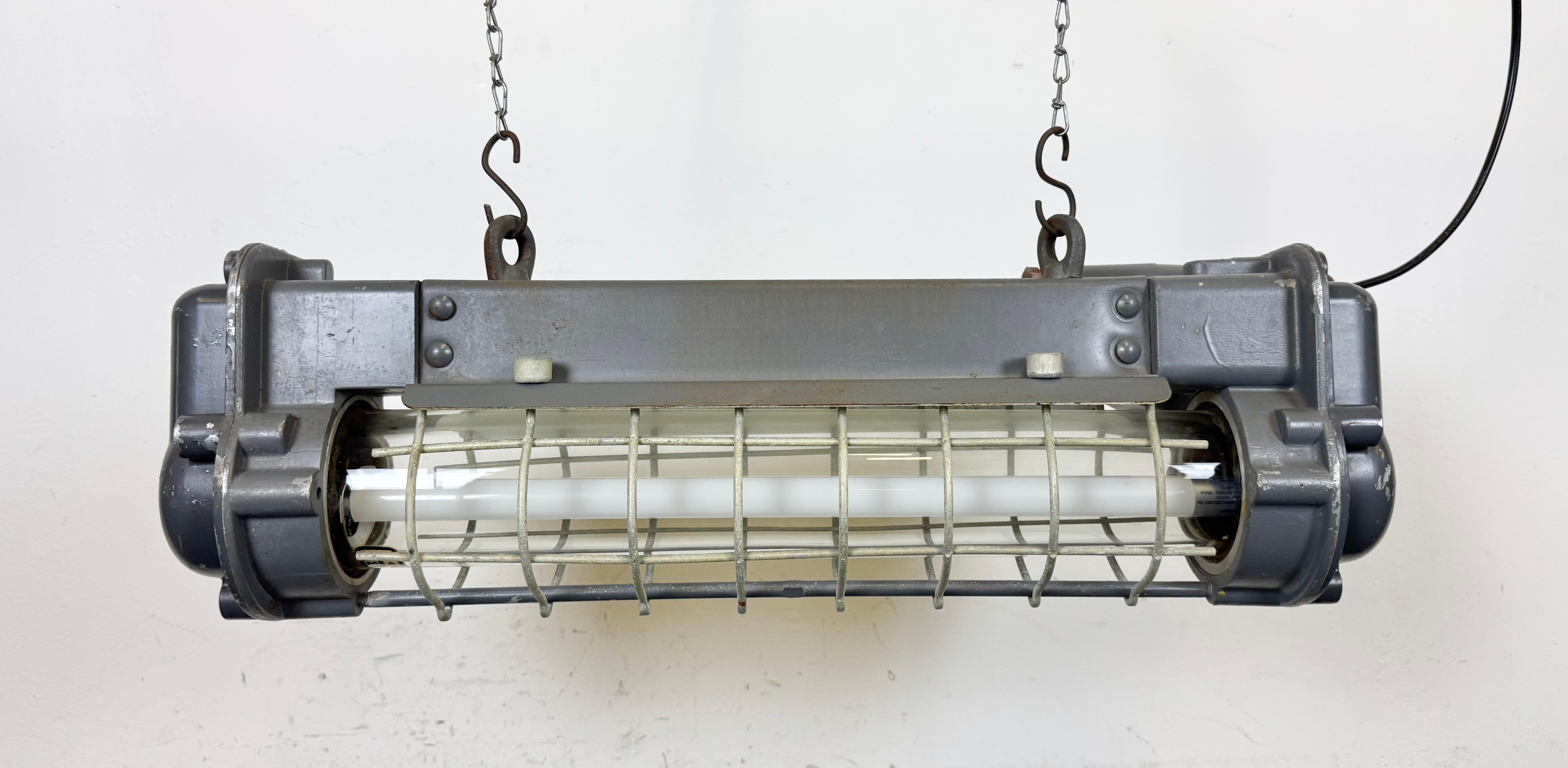 Grey Industrial Hanging Tube Light from Elektrosvit, 1970s For Sale 9