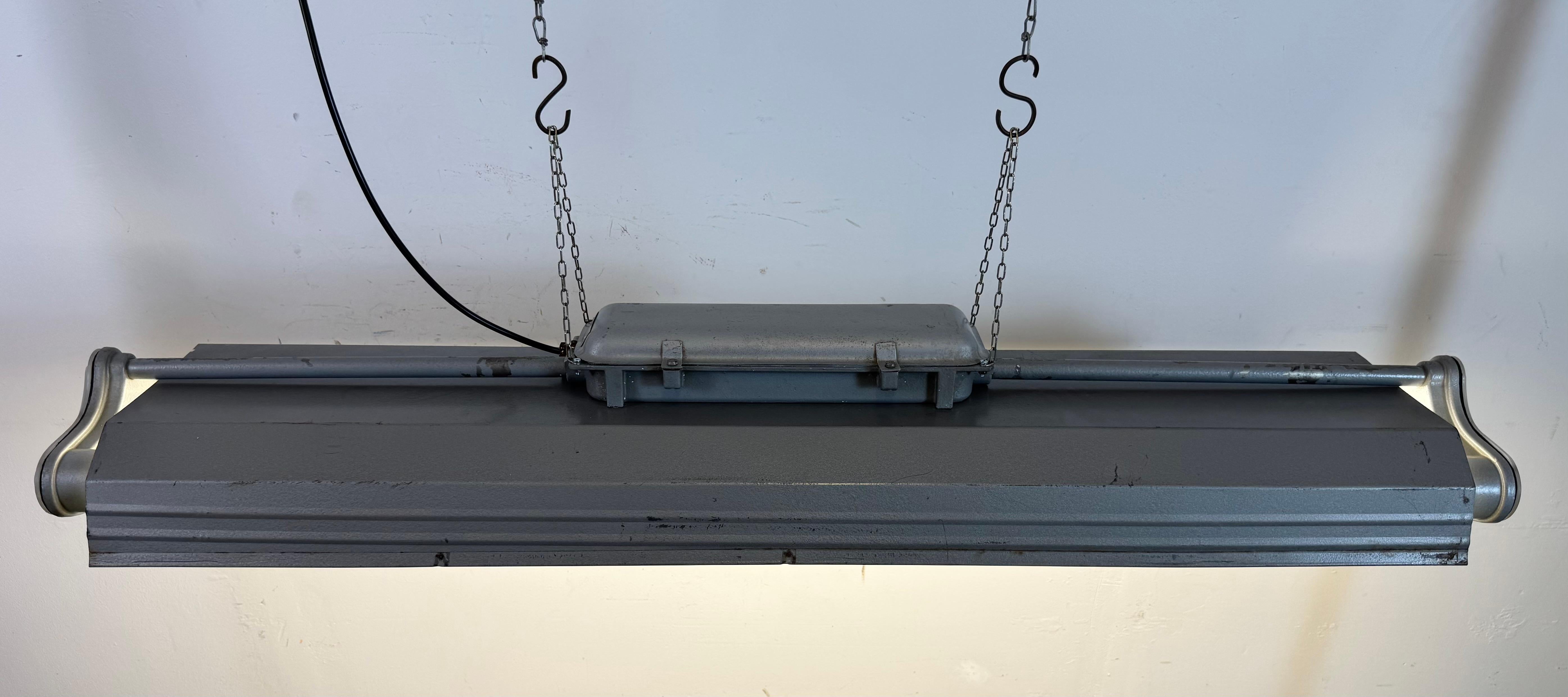 Grey Industrial Hanging Tube Light from Polam Gdansk, 1970s For Sale 8