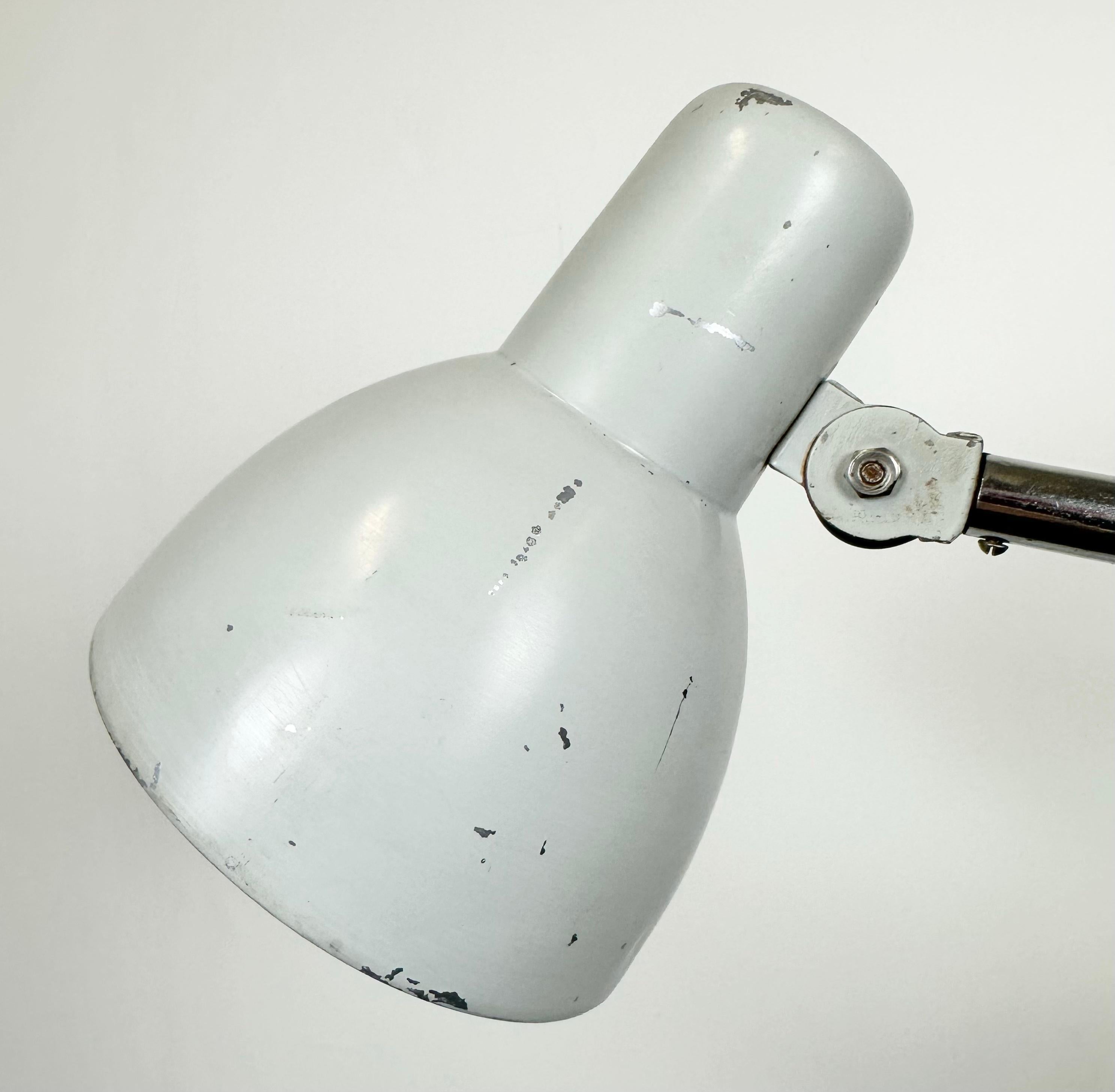 Grey Industrial Italian Scissor Wall Lamp from Raptek Milano, 1960s In Good Condition For Sale In Kojetice, CZ