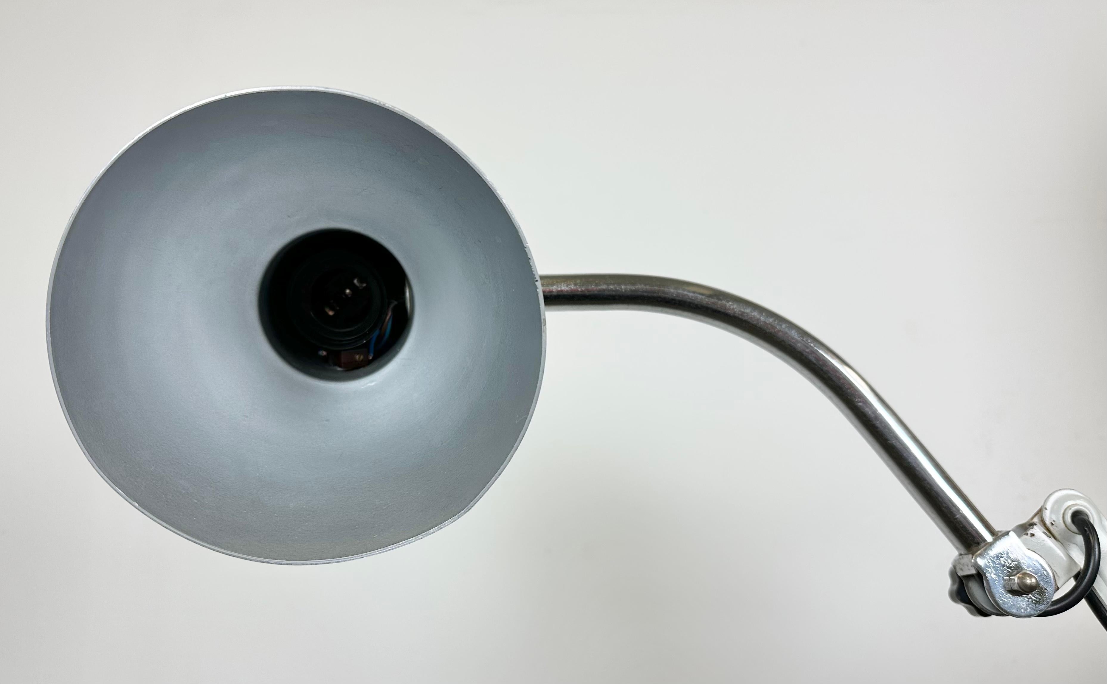 Grey Industrial Italian Scissor Wall Lamp from Raptek Milano, 1960s For Sale 3