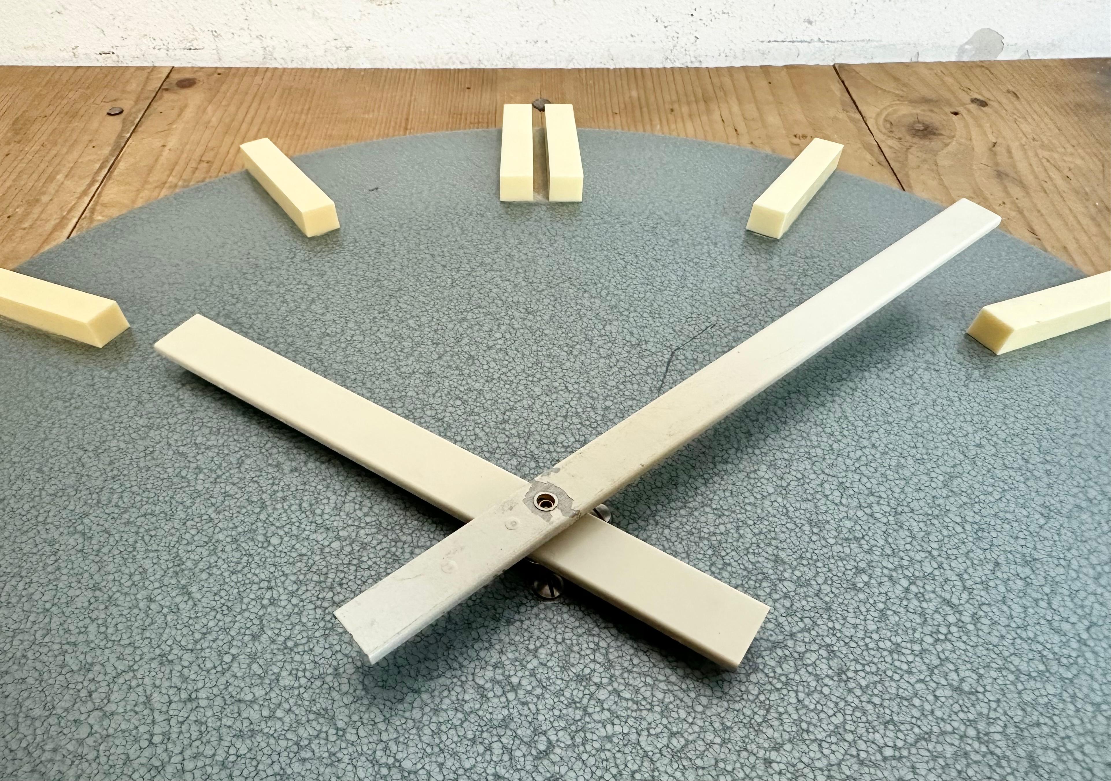 Grey Industrial Office Wall Clock from Pragotron, 1970s For Sale 4