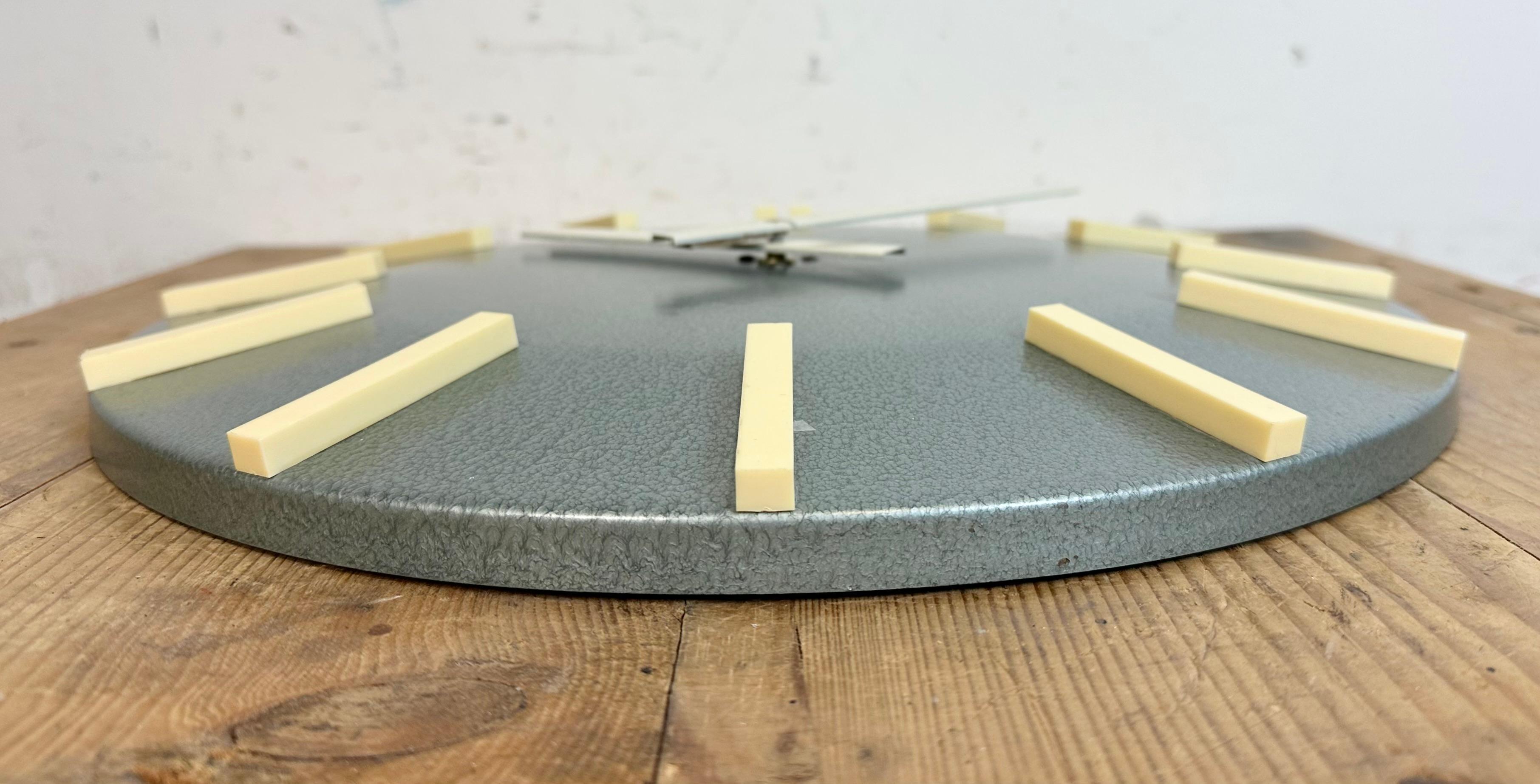 Grey Industrial Office Wall Clock from Pragotron, 1970s For Sale 5