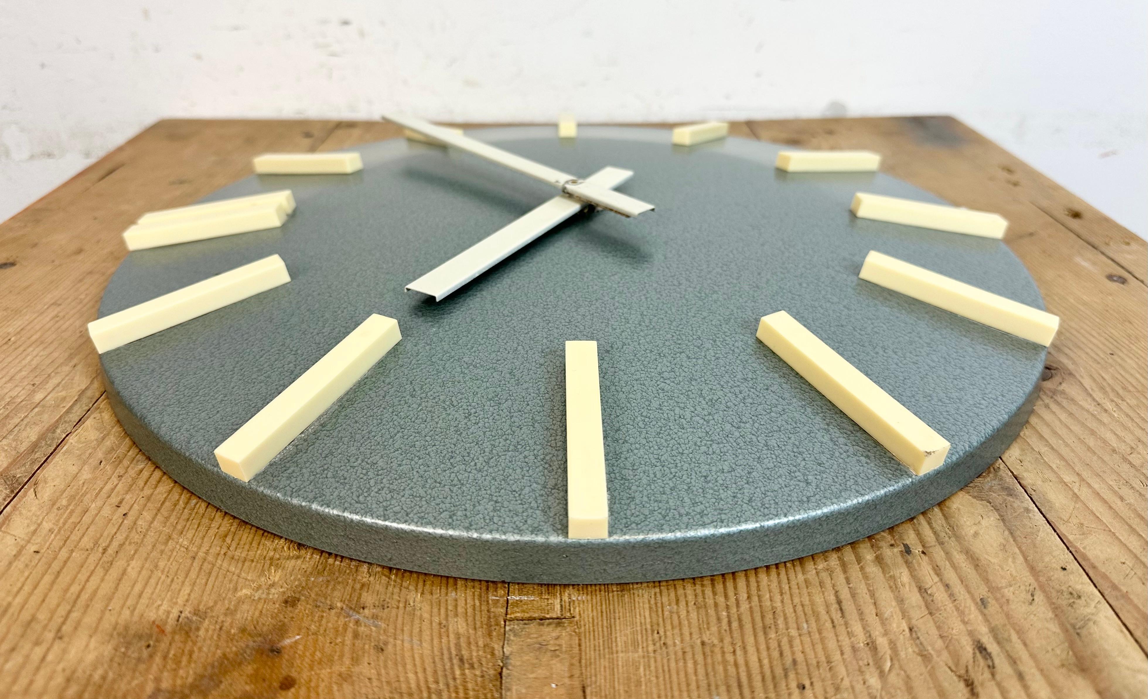 Grey Industrial Office Wall Clock from Pragotron, 1970s For Sale 8