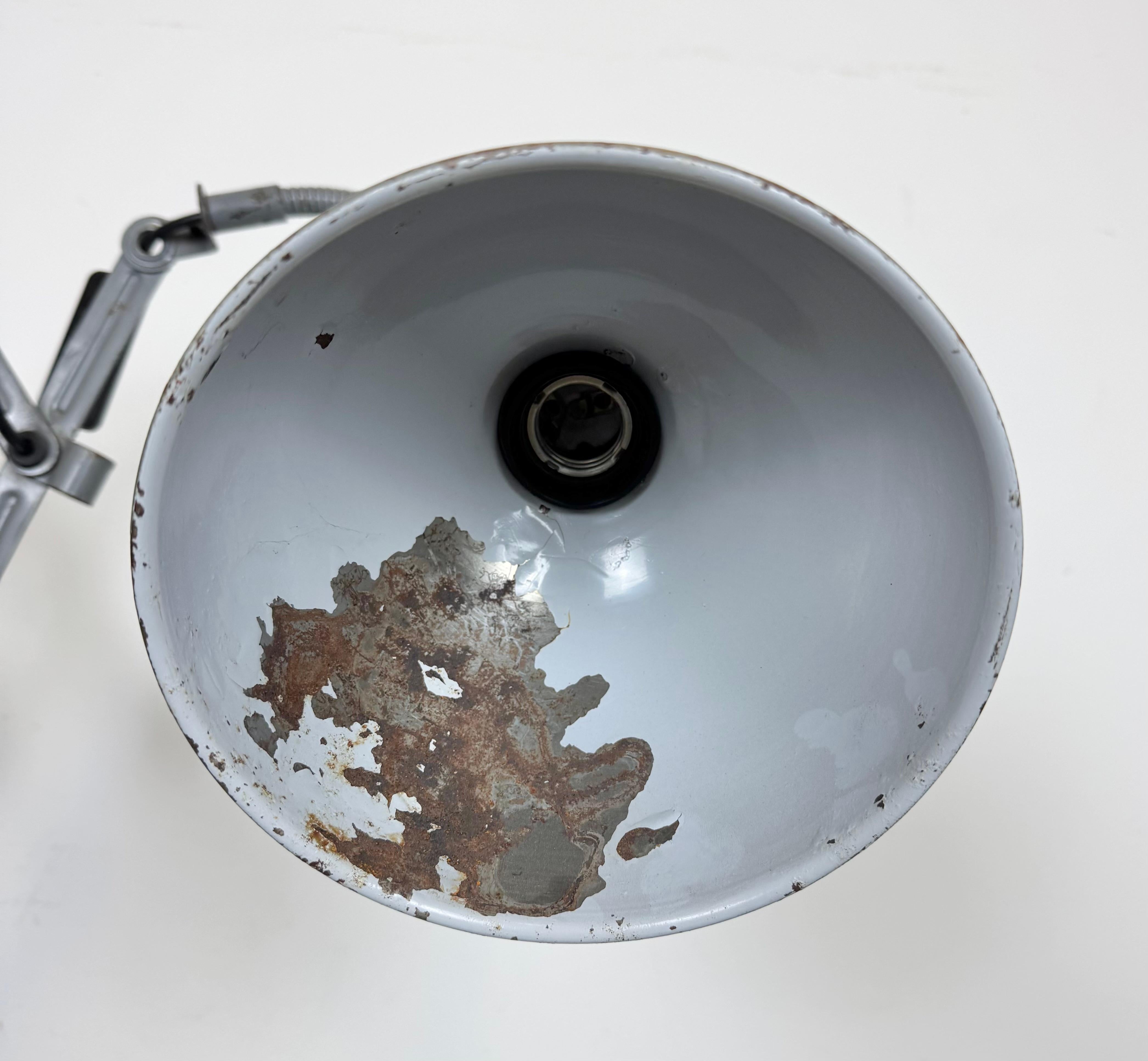 Grey Industrial Scissor Wall Lamp from Elektroinstala, 1960s For Sale 7