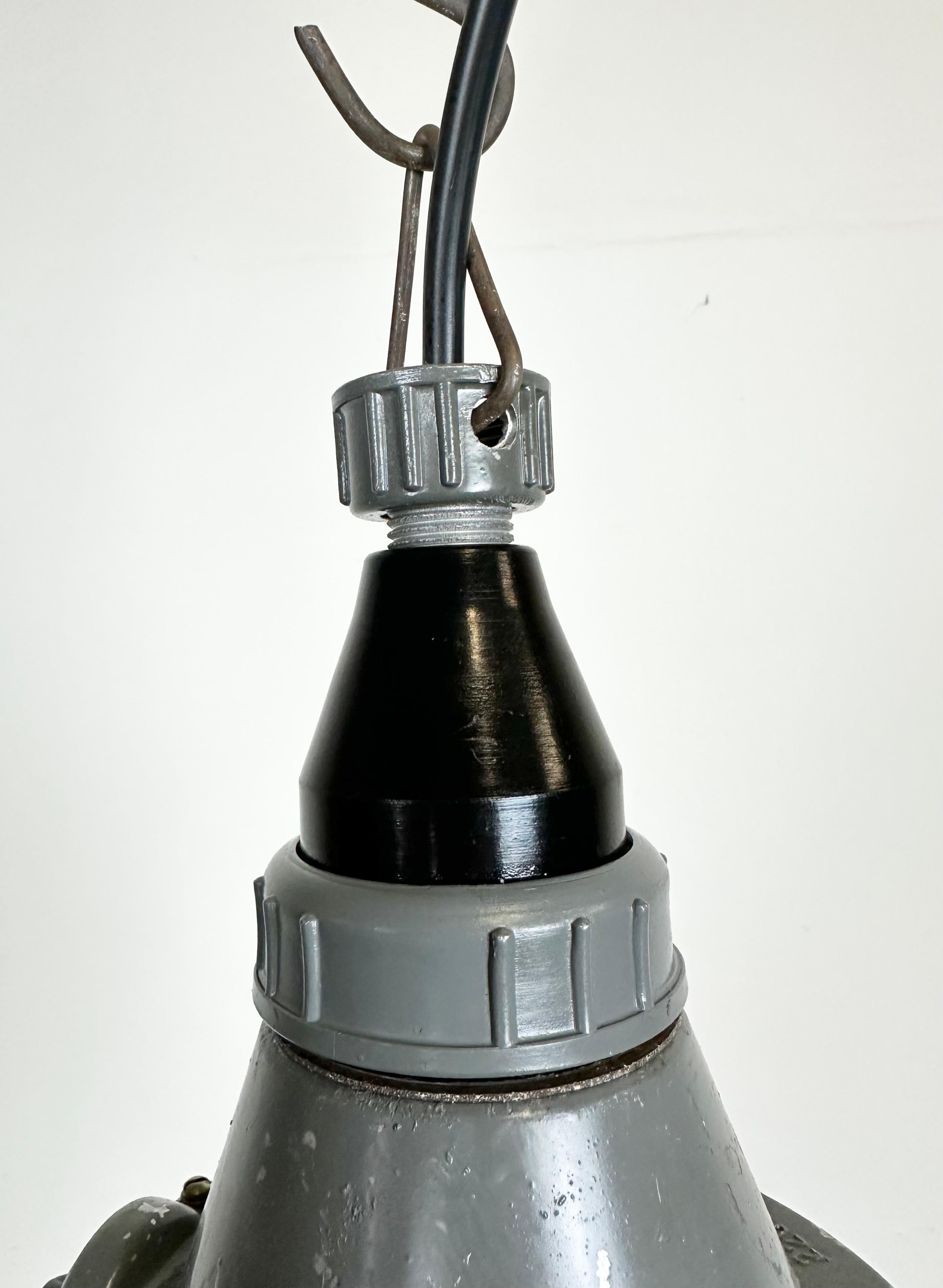 Grey Industrial Soviet Pendant Light, 1960s For Sale 4