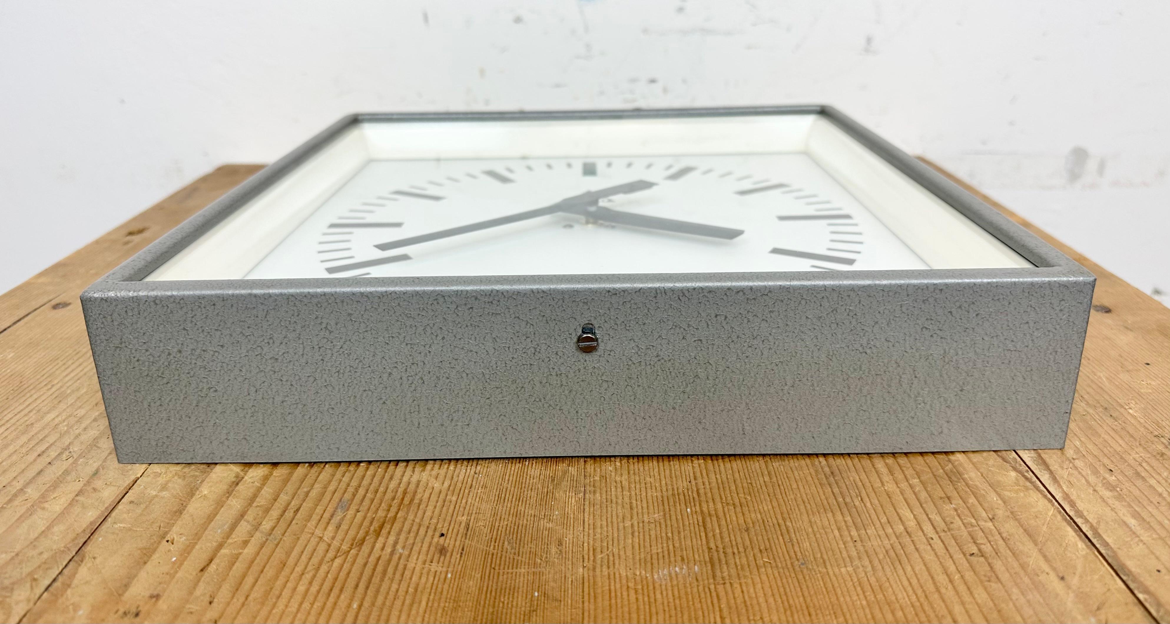 Grey Industrial Square Wall Clock from Pragotron, 1970s For Sale 7