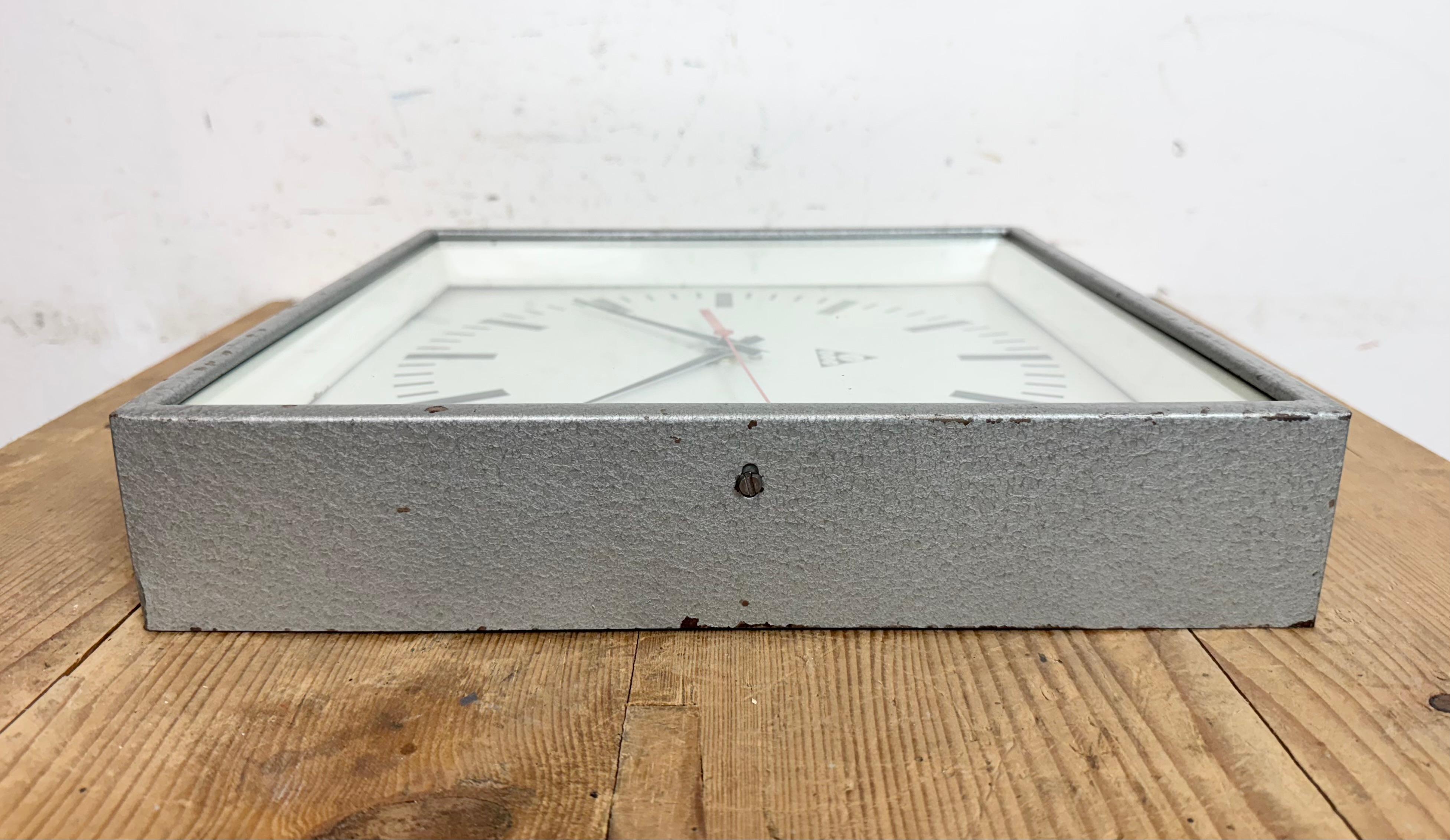 Grey Industrial Square Wall Clock from Pragotron, 1970s For Sale 8