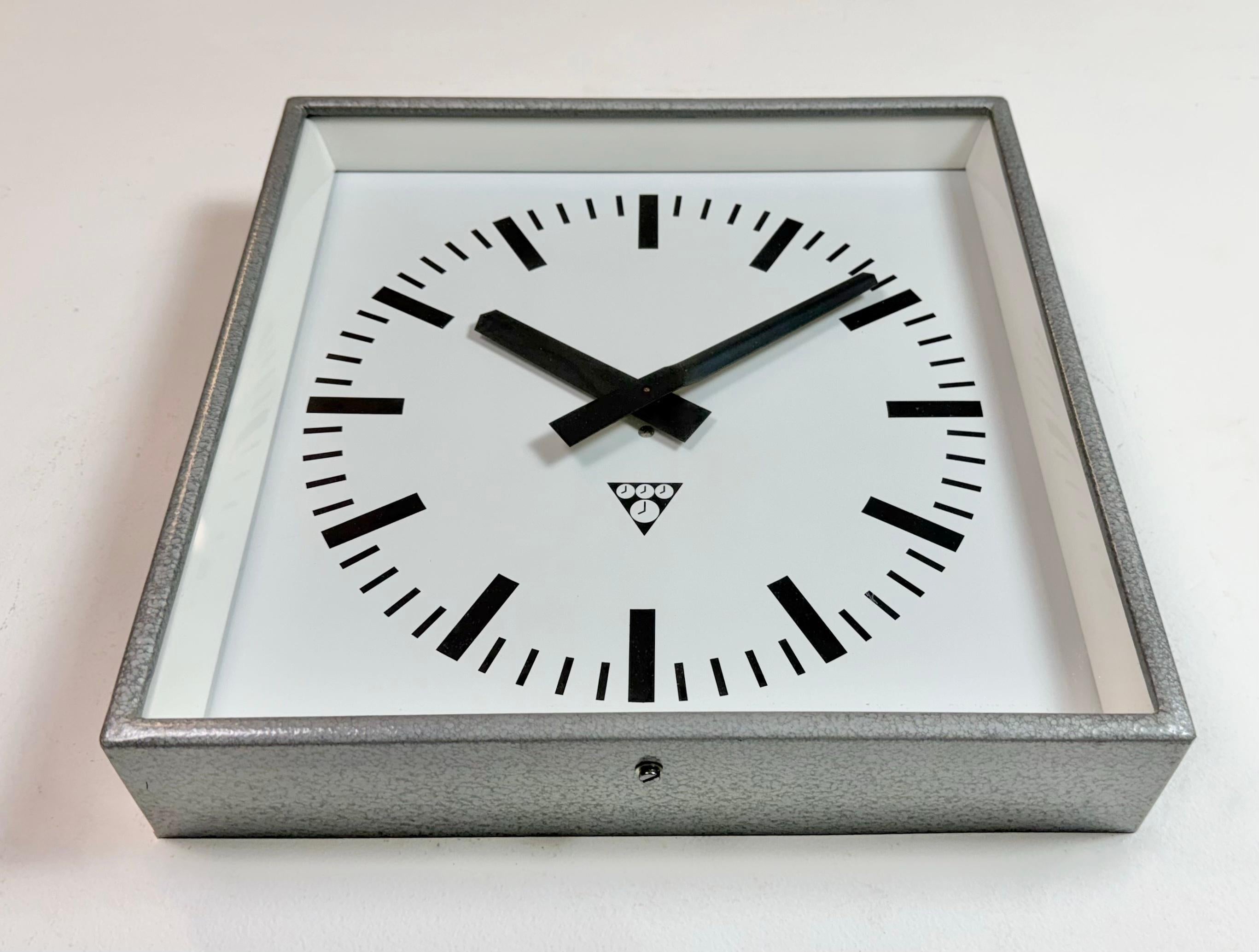 Grey Industrial Square Wall Clock from Pragotron, 1970s For Sale 1