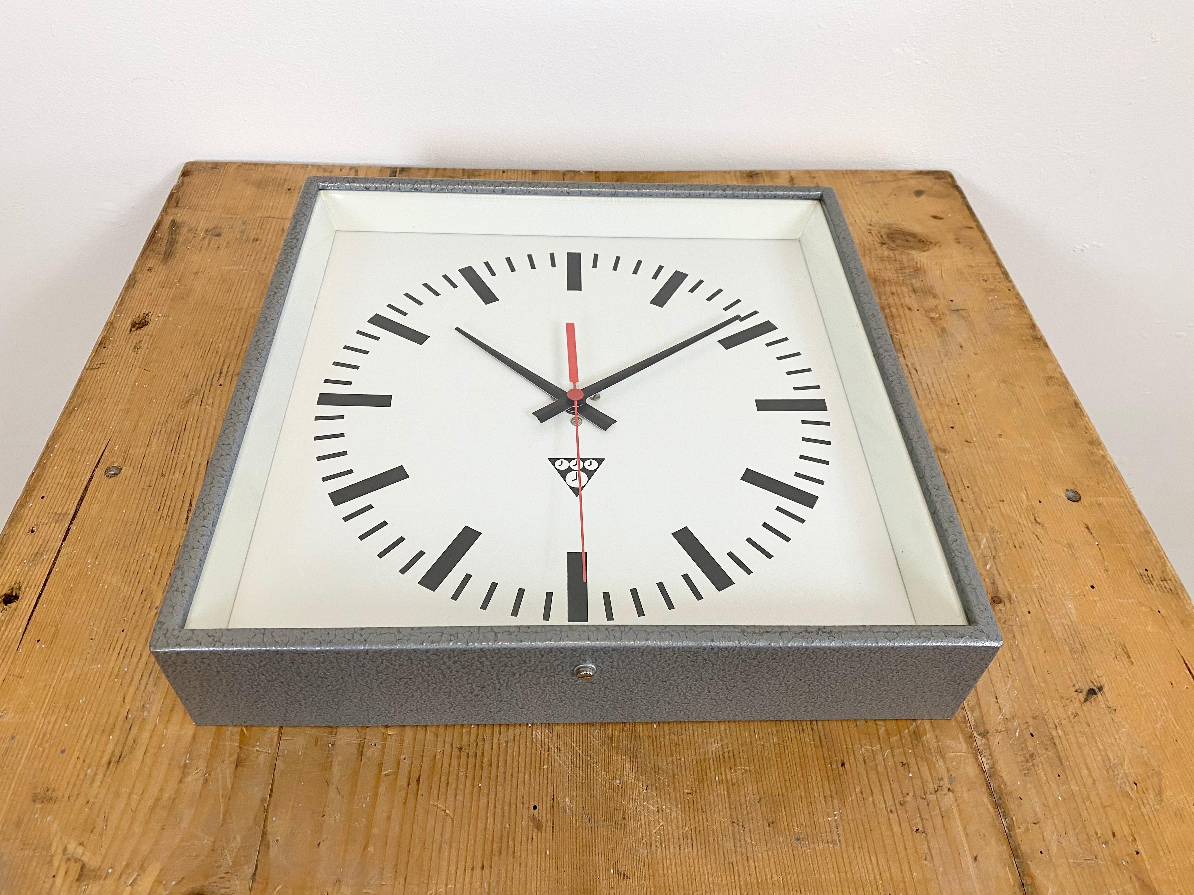 Grey Industrial Square Wall Clock from Pragotron, 1970s 2