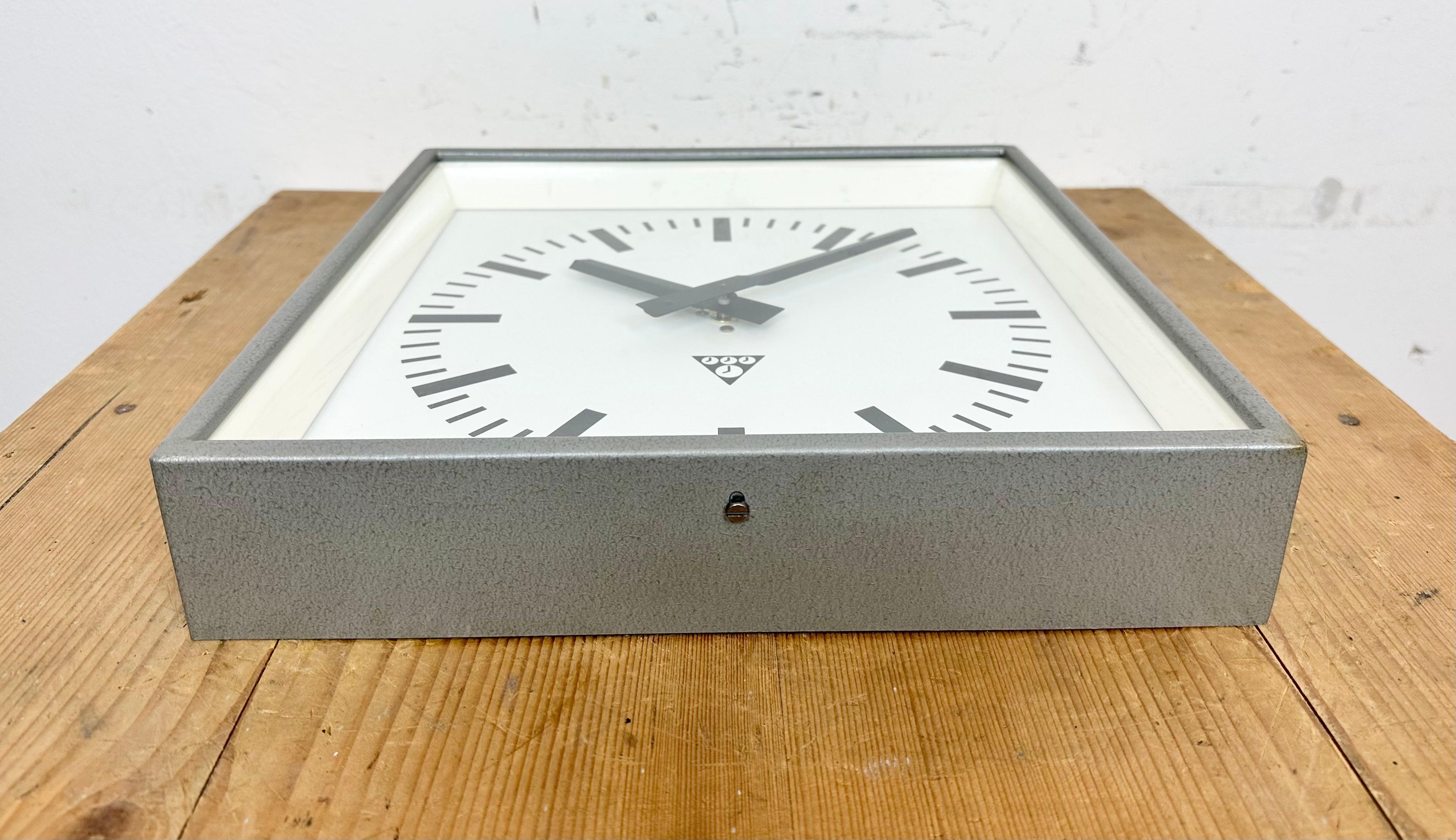 Grey Industrial Square Wall Clock from Pragotron, 1970s For Sale 2